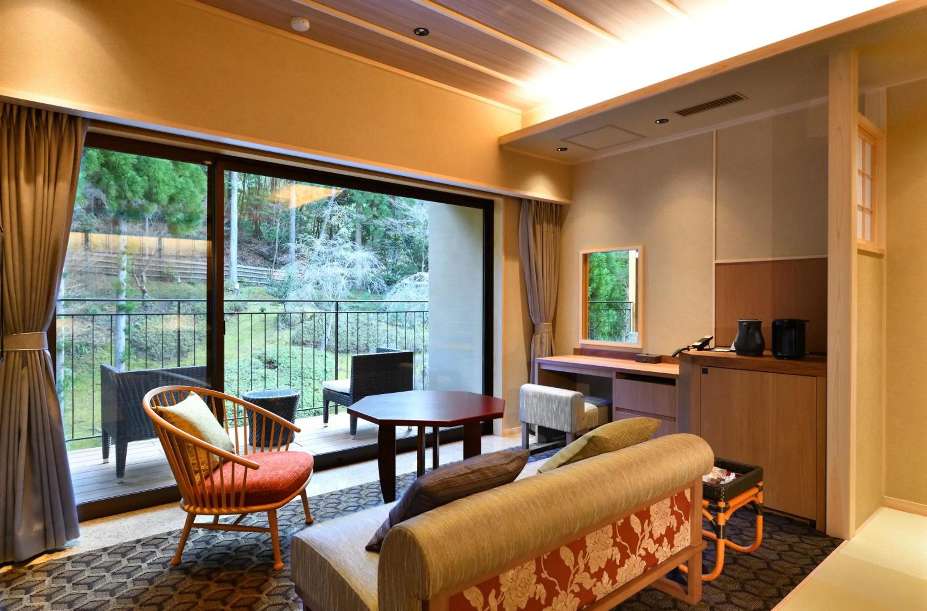 Photo of the whole room in Kyo Yunohana Resort Suisen