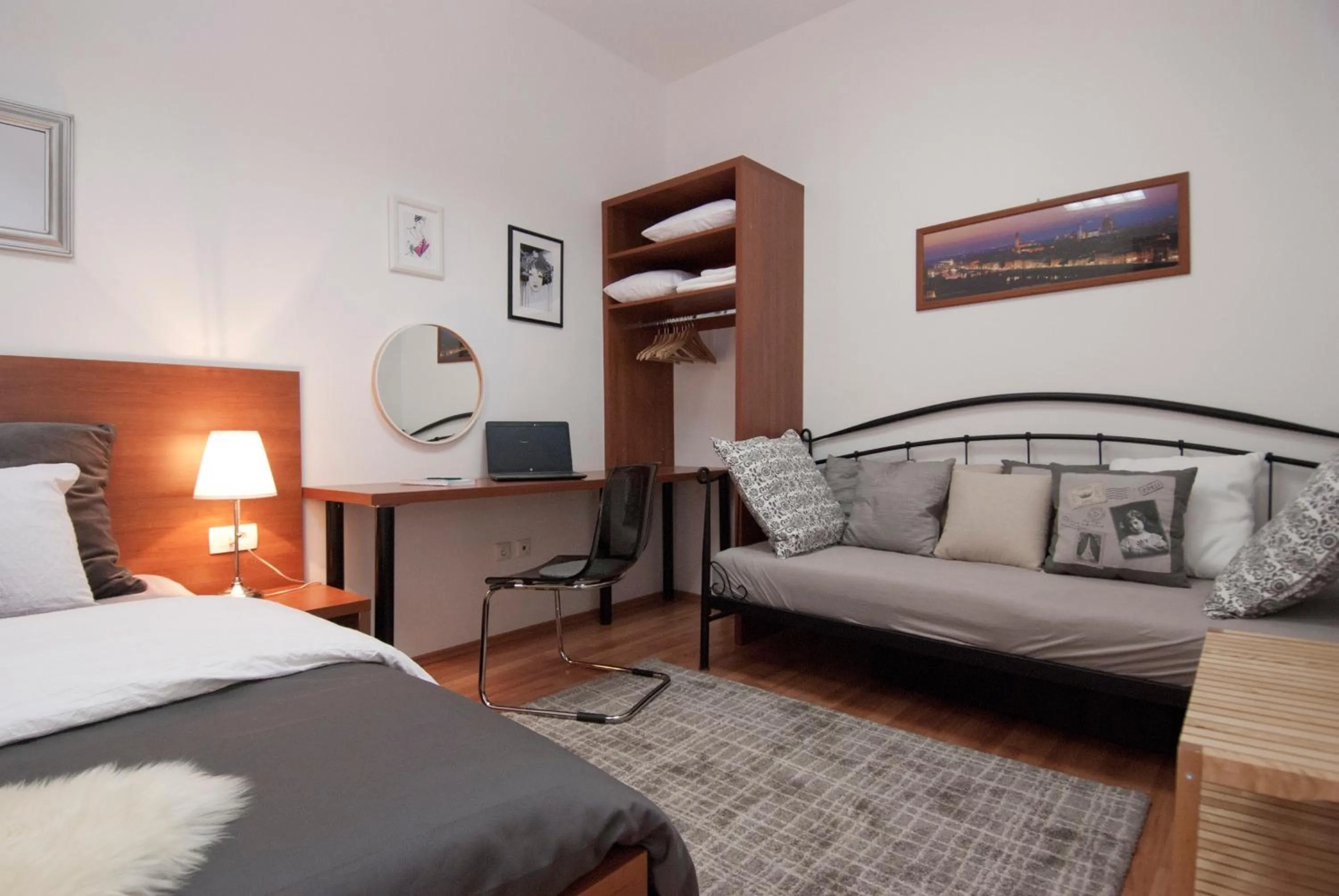 City Lights Apartment