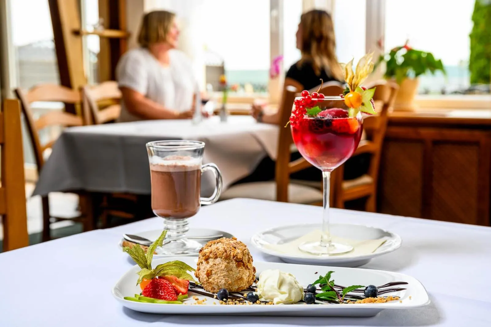 Restaurant/places to eat in Hotel Rebschule