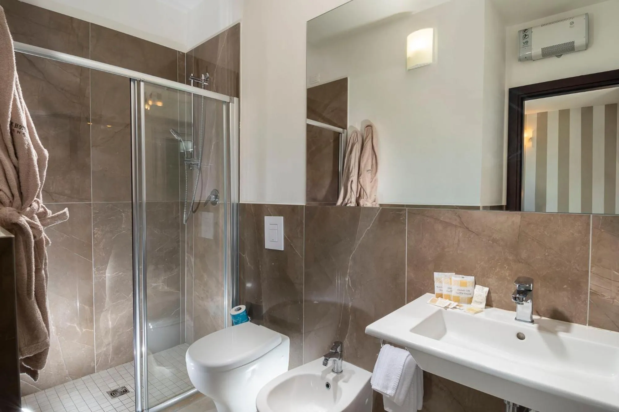 Bathroom in Union Park Hotel al mare con Piscina - Parcheggio - Spiaggia - A MH Collection Hotels
