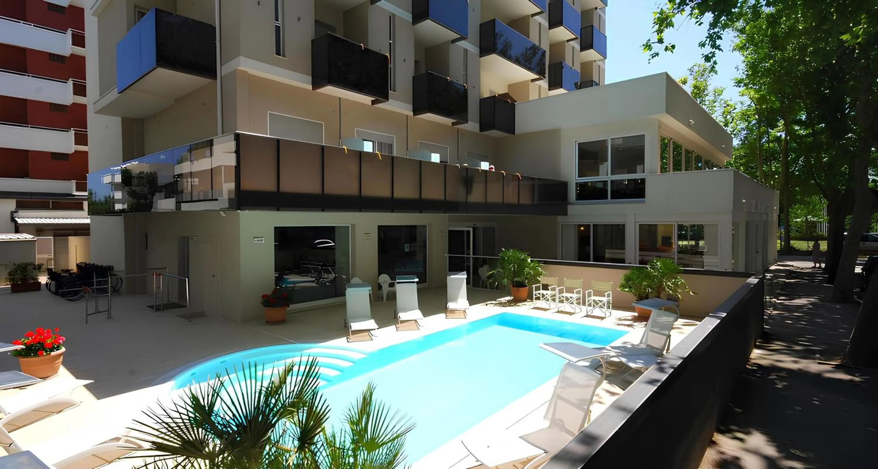 Pool view in Union Park Hotel al mare con Piscina - Parcheggio - Spiaggia - A MH Collection Hotels