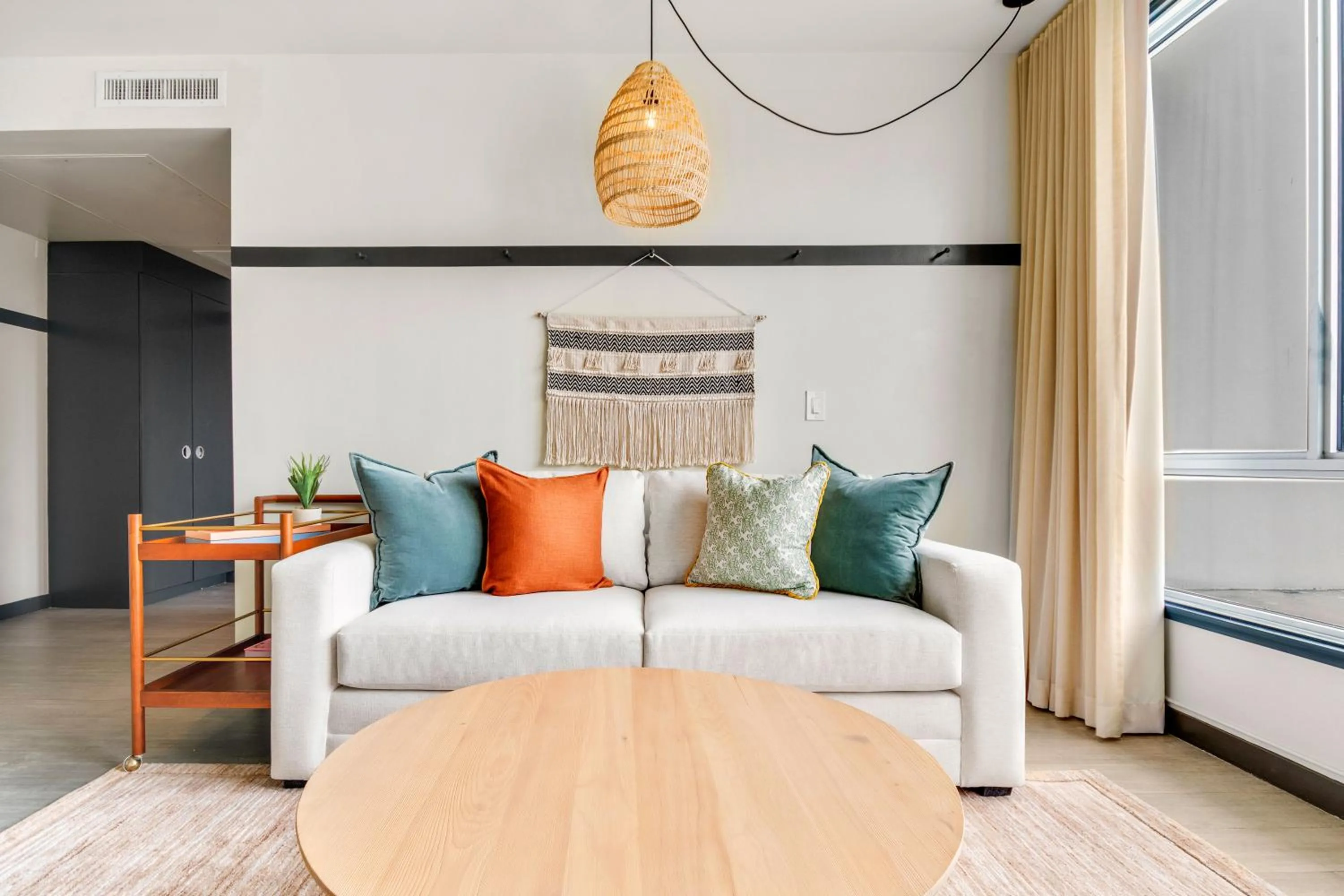 Living room in The Daydrift