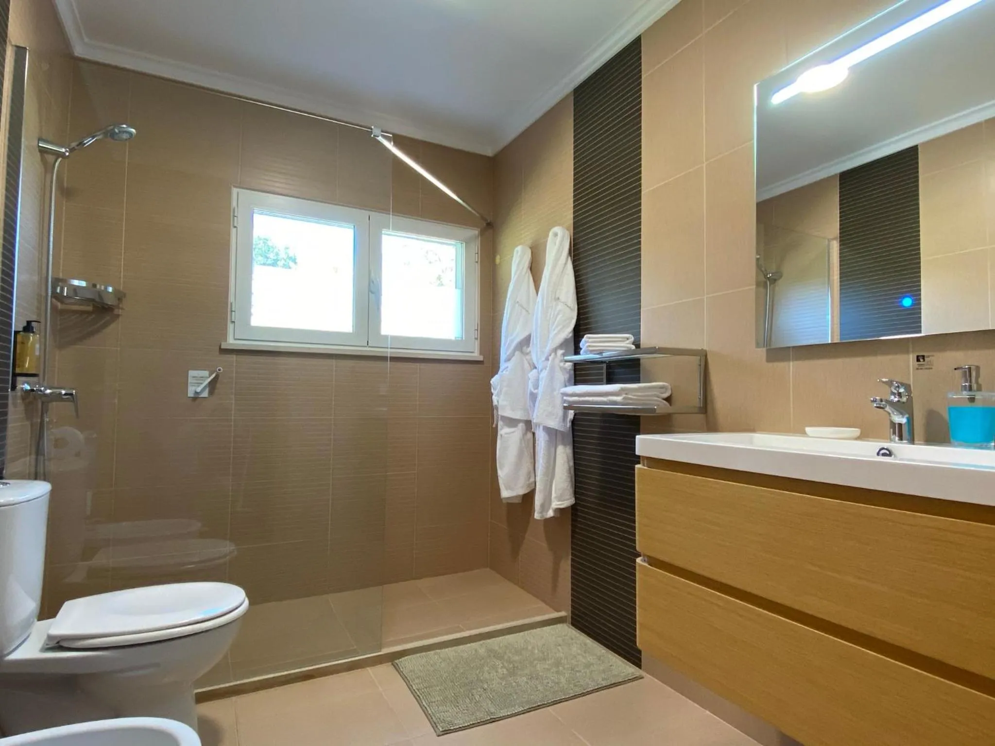 Shower in Casa Carvalhal - Adults Only