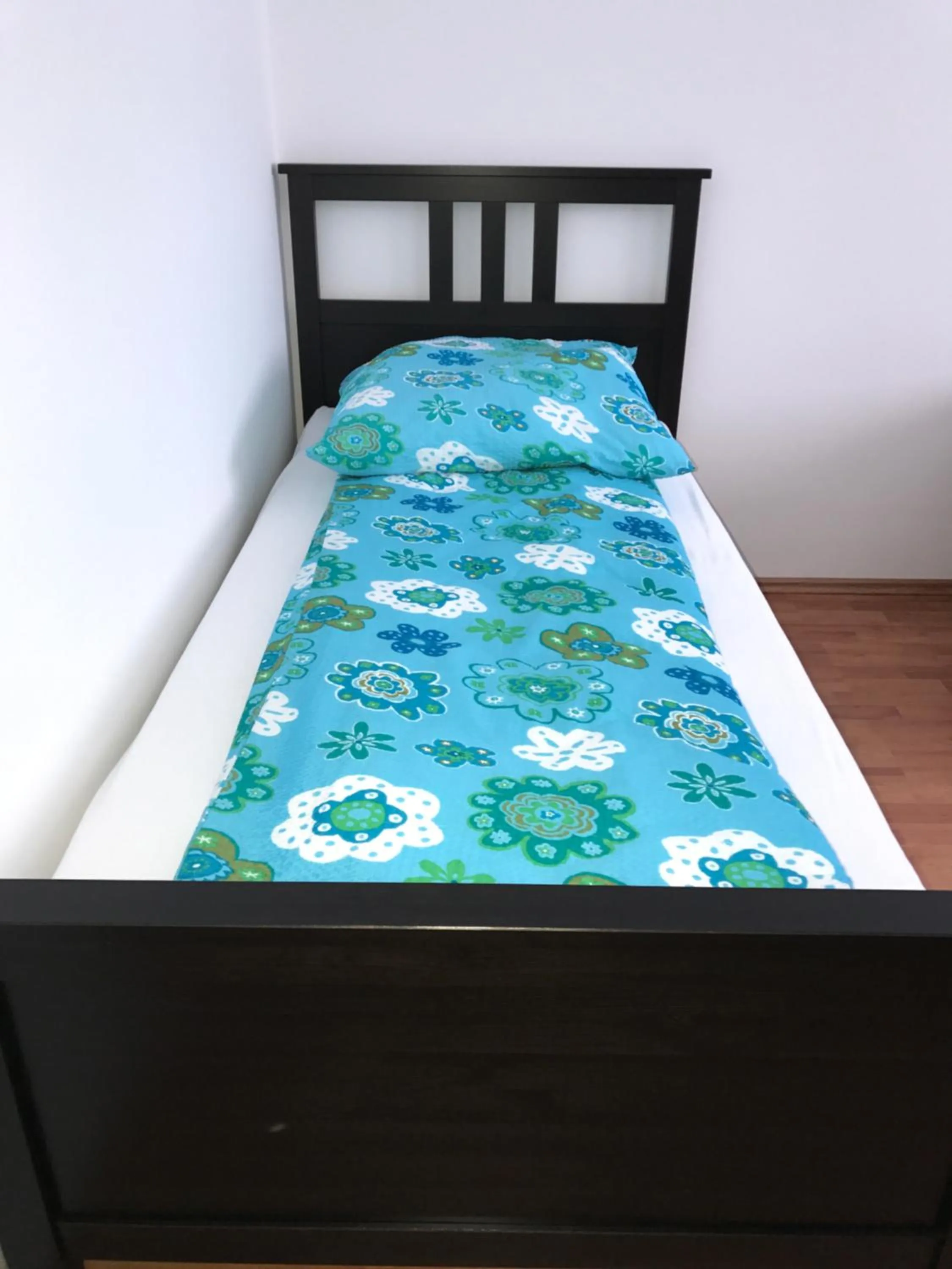 Bed in White House Castrop Rauxel