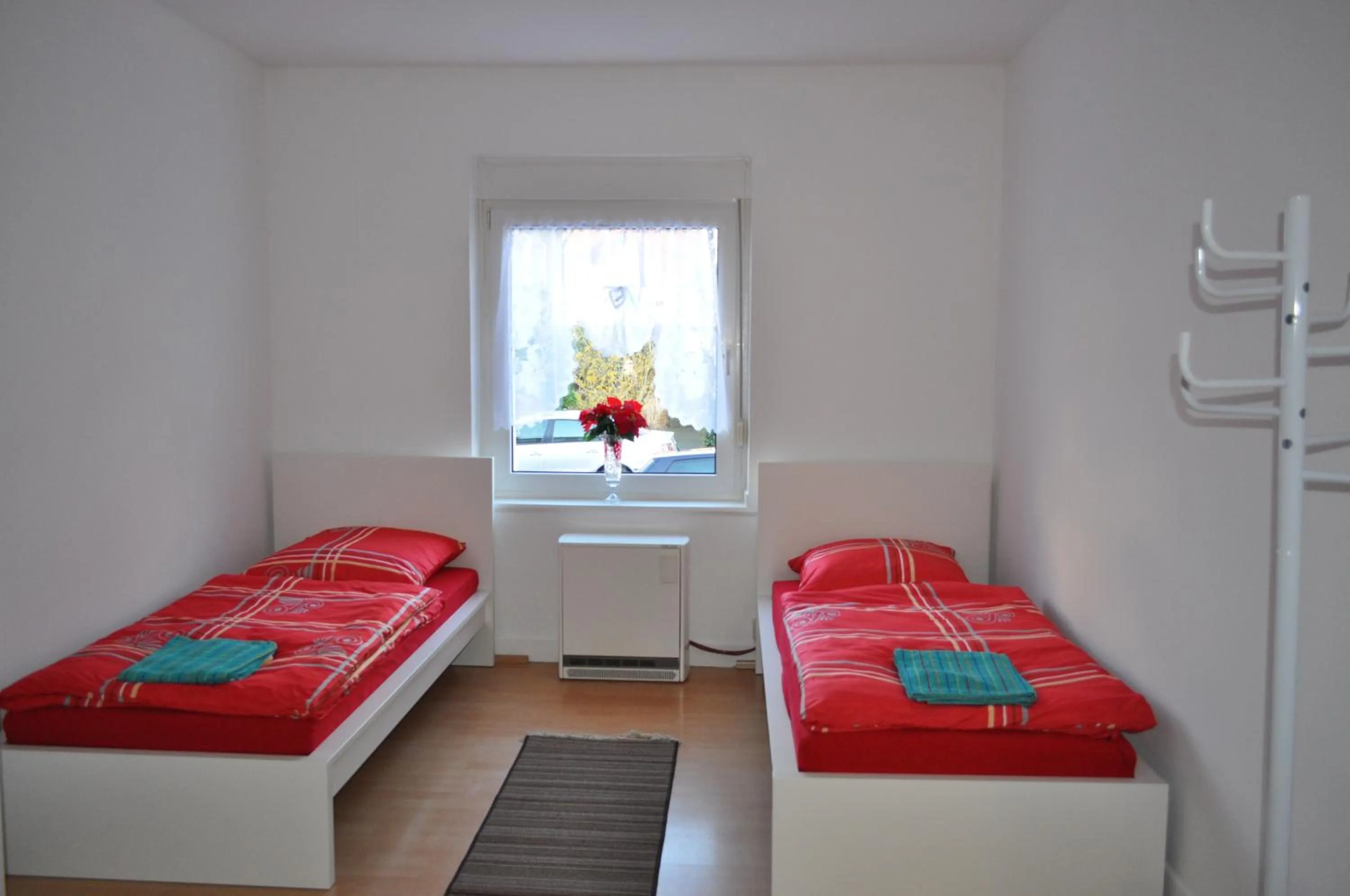 Bedroom, Bed in White House Castrop Rauxel