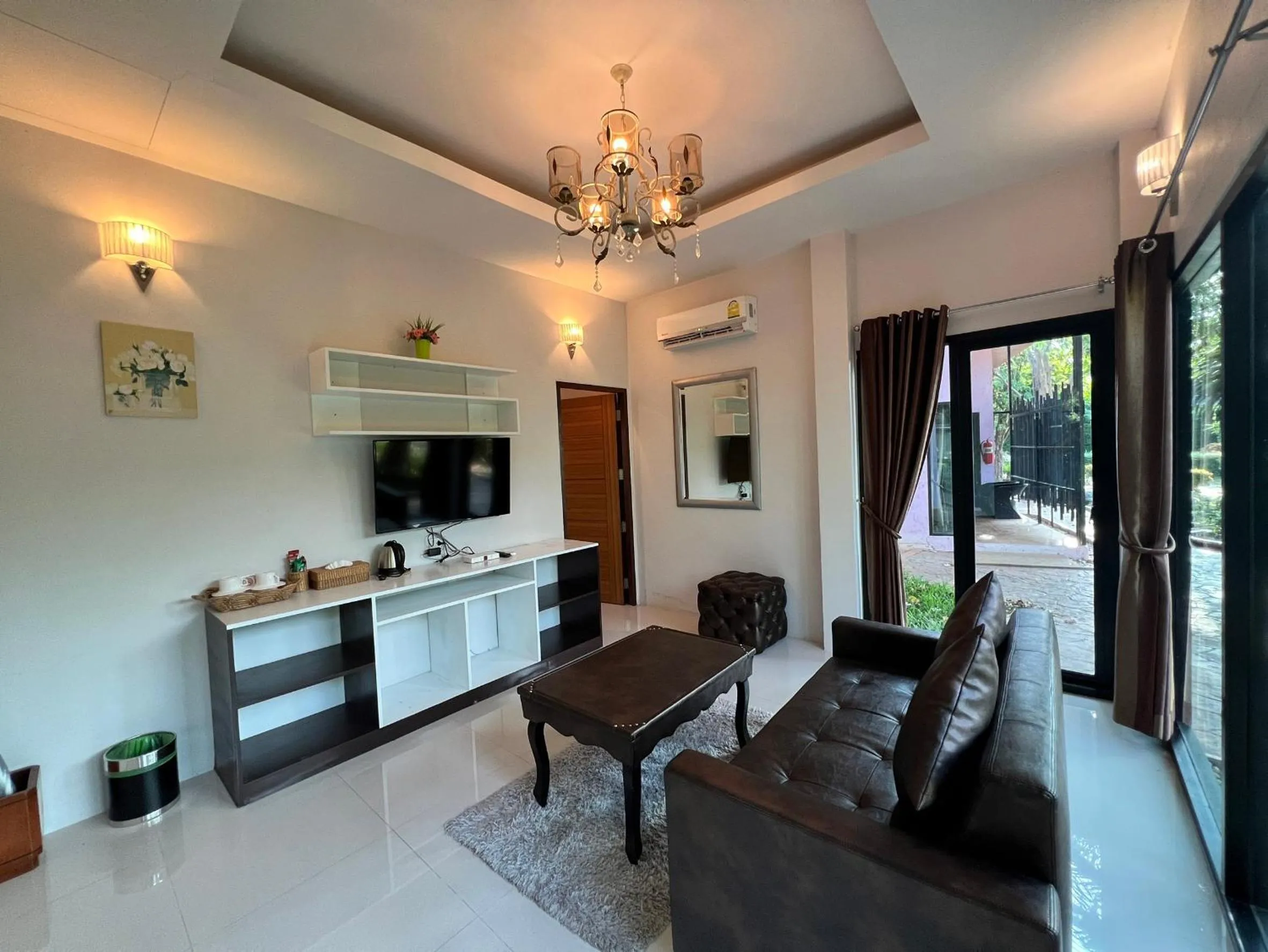 Living room in The Canal Garden Resort