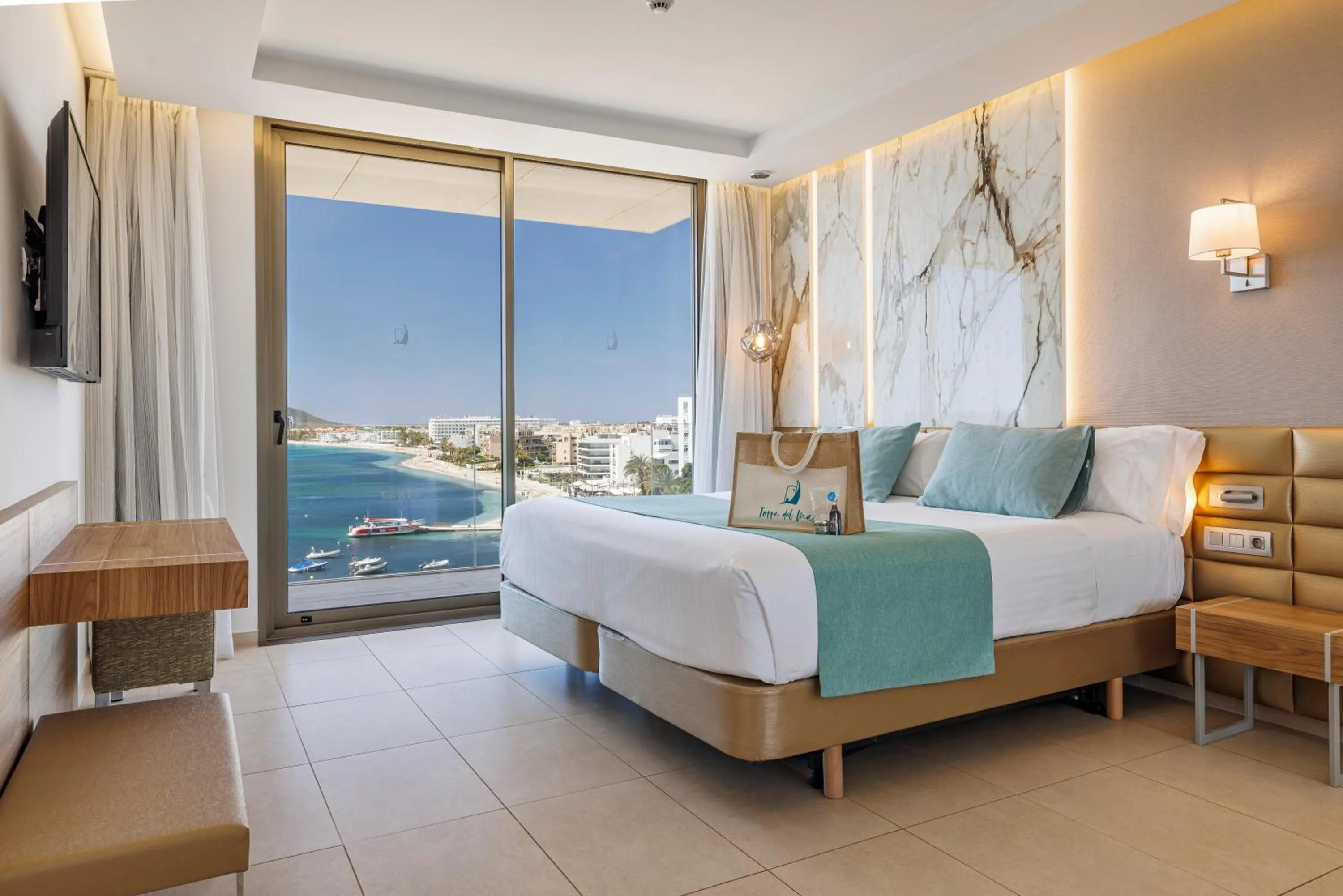 Bed in Hotel Torre del Mar - Ibiza