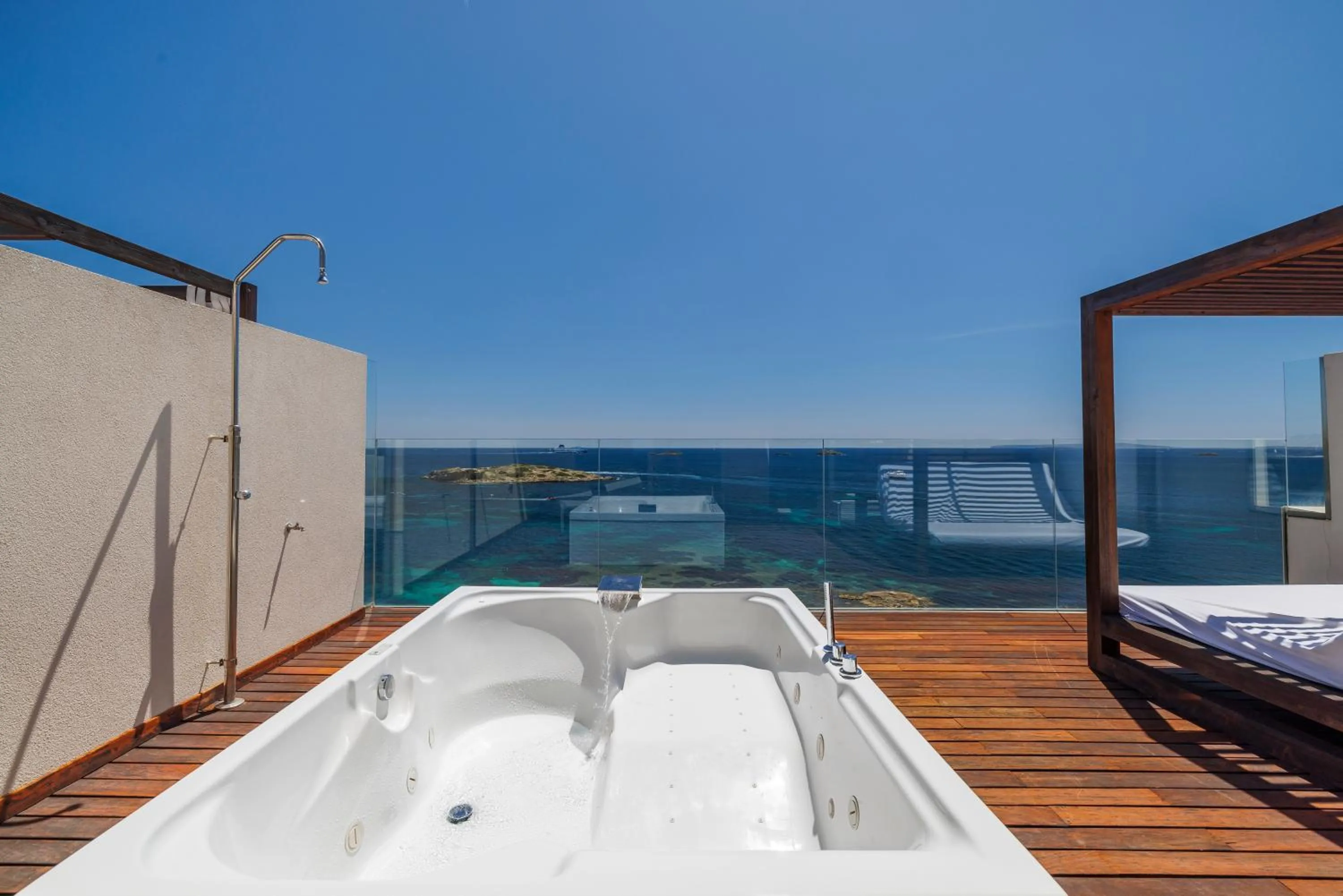 Hot Tub in Hotel Torre del Mar - Ibiza