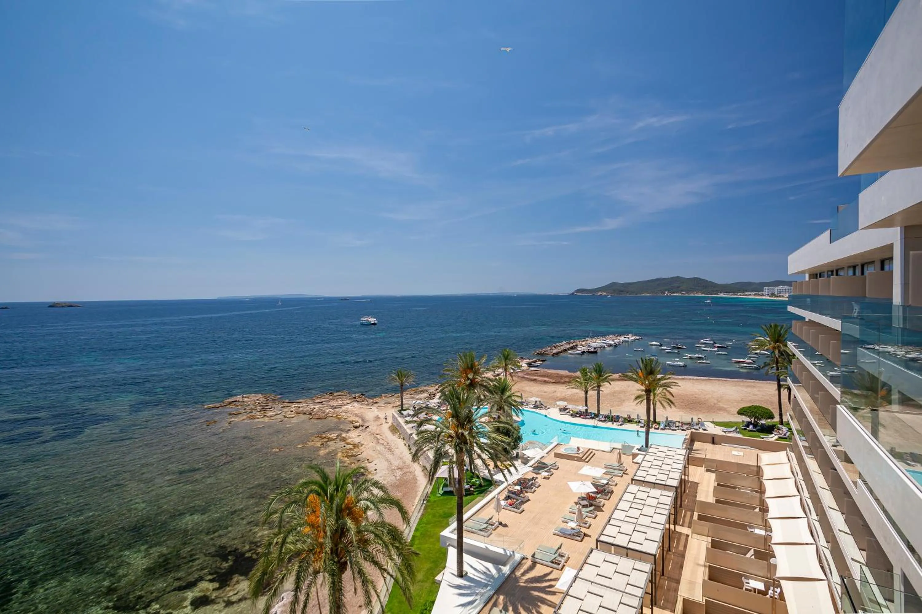 Pool view in Hotel Torre del Mar - Ibiza