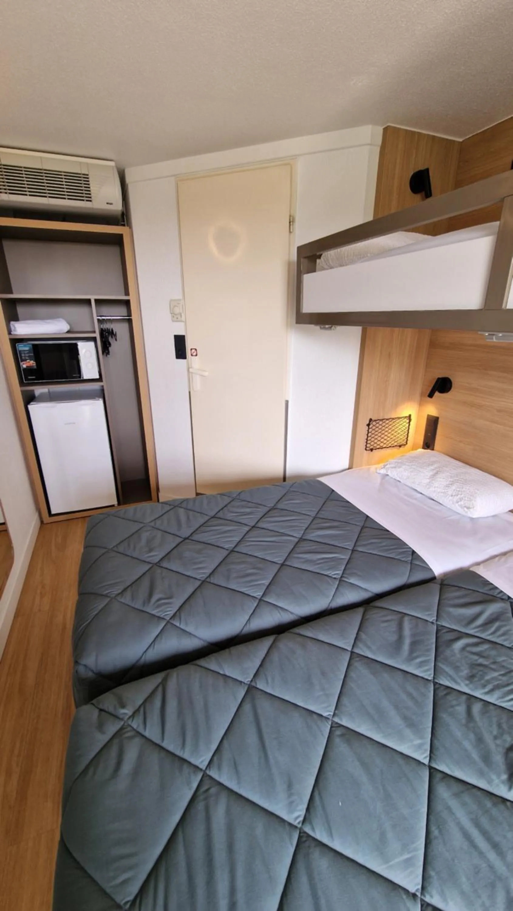 Bed in Premiere Classe Saintes