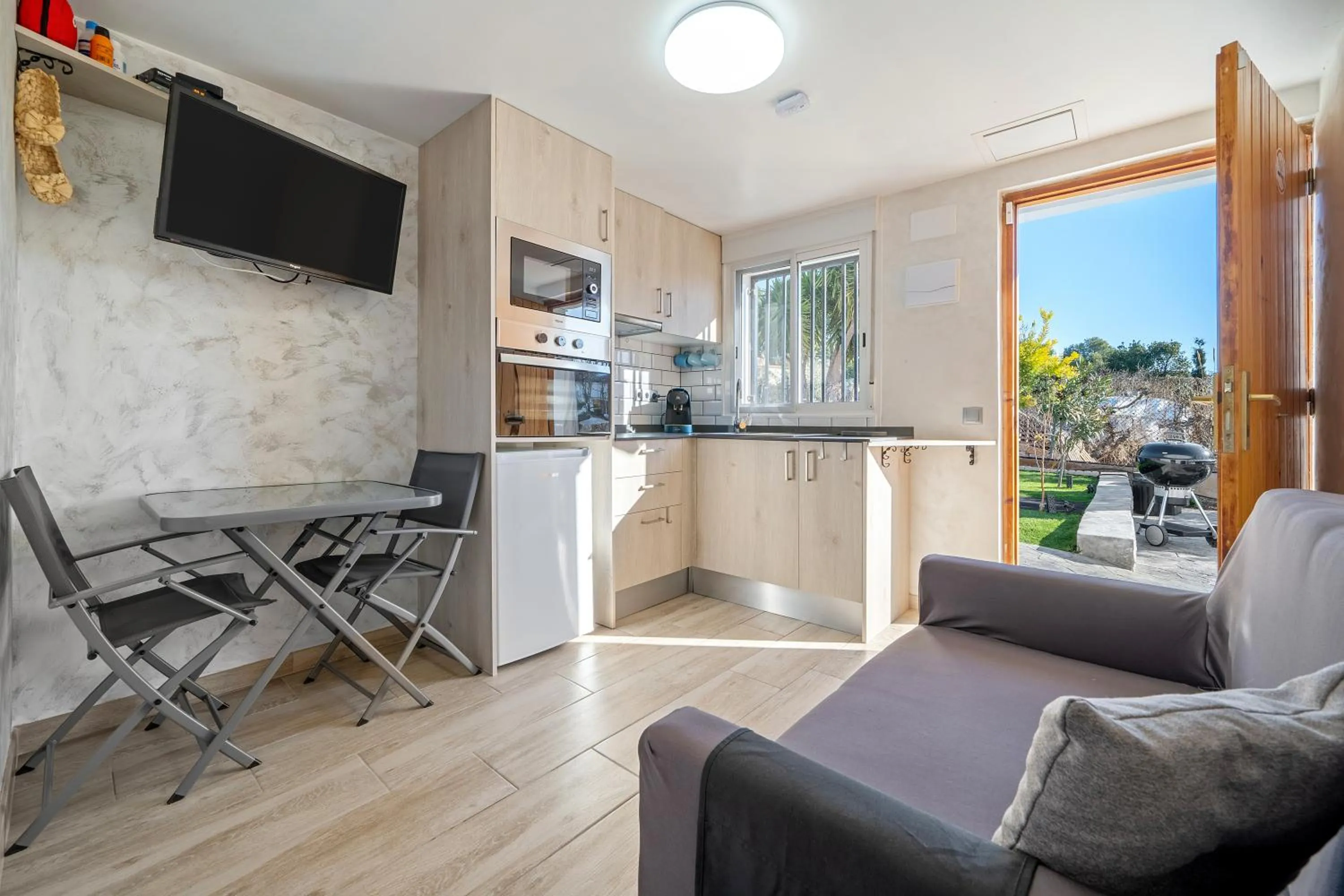 Property building in Escapada de ciudad al aire libre