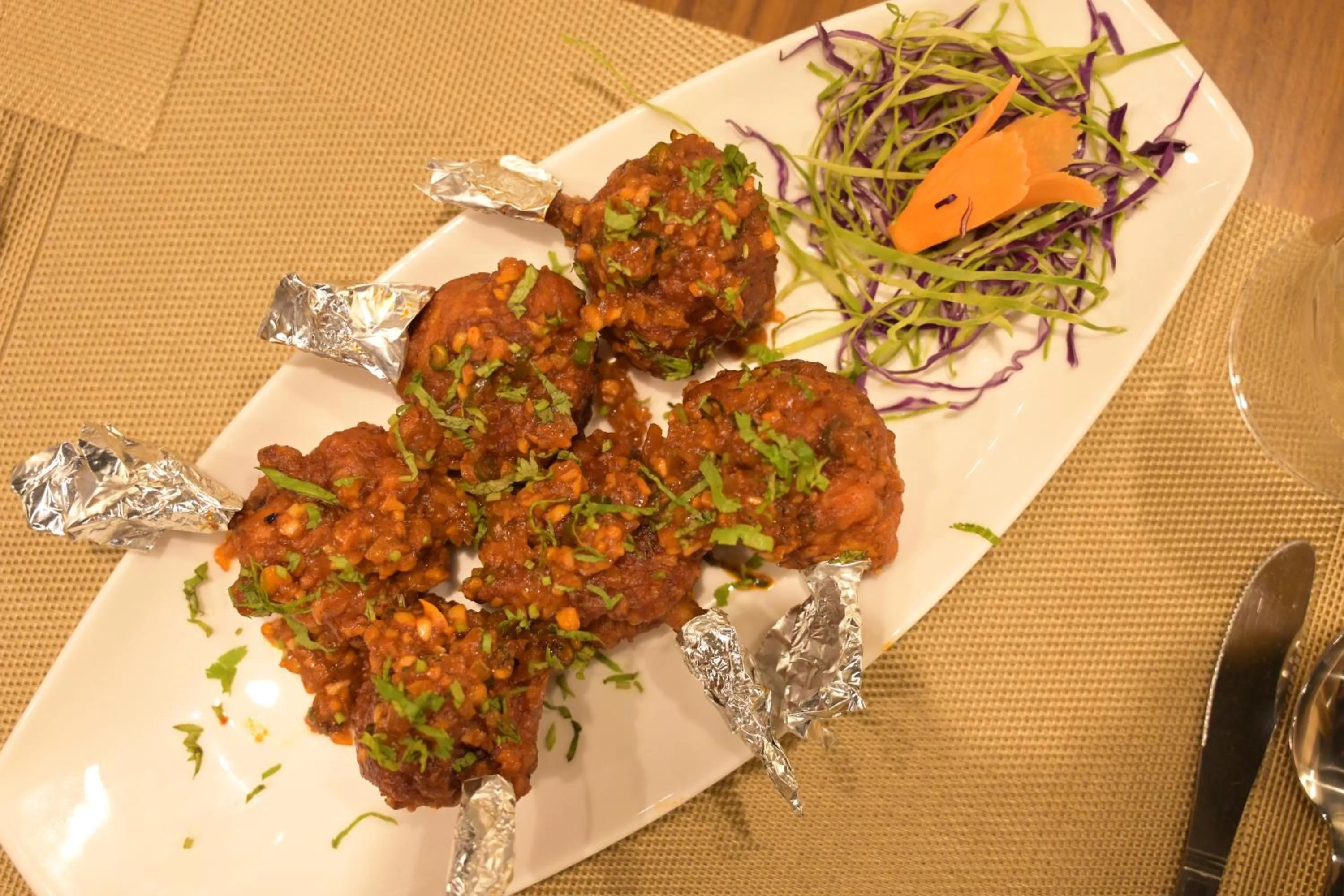 Restaurant/places to eat in Hotel President