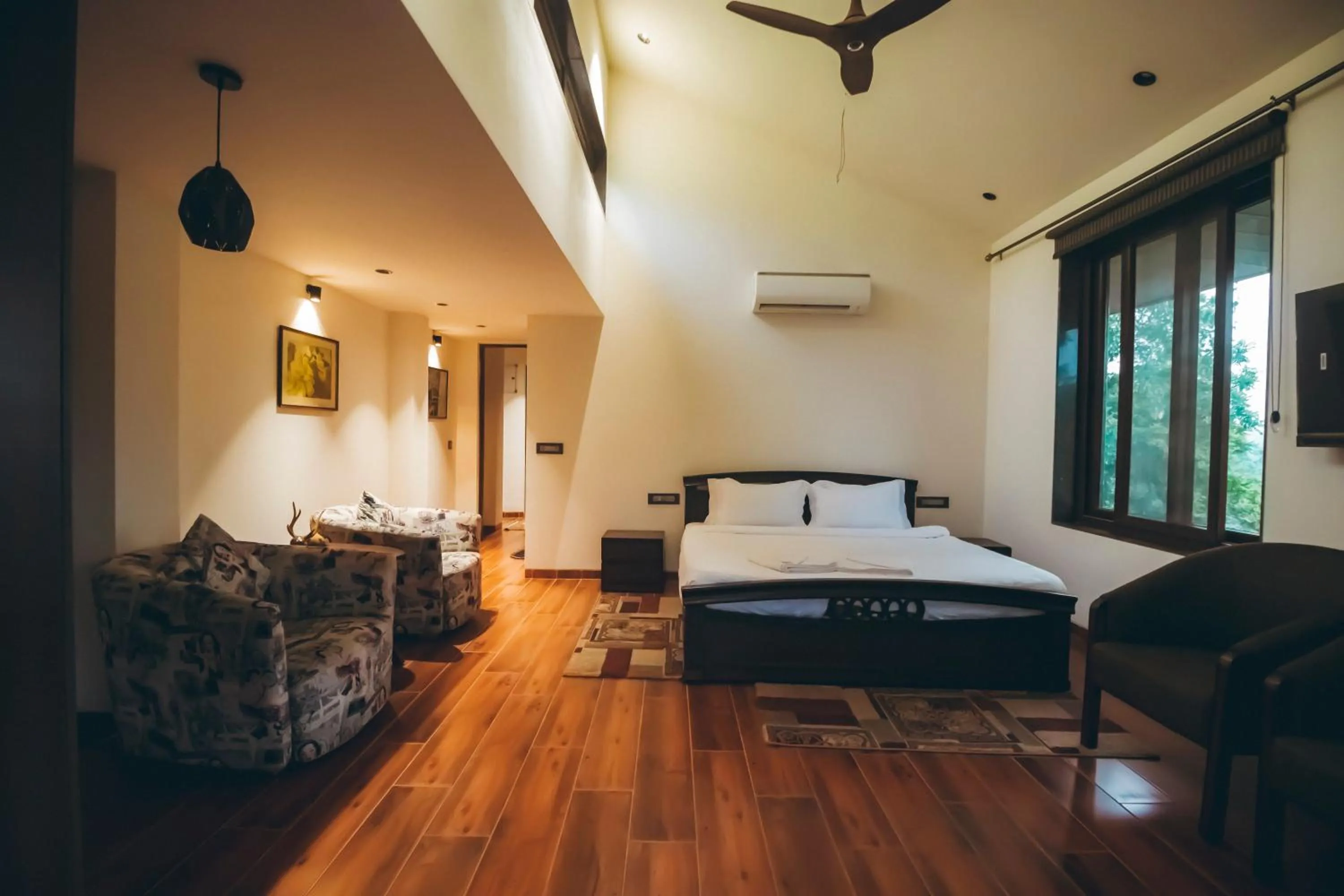 Bed in Red River Bungalow