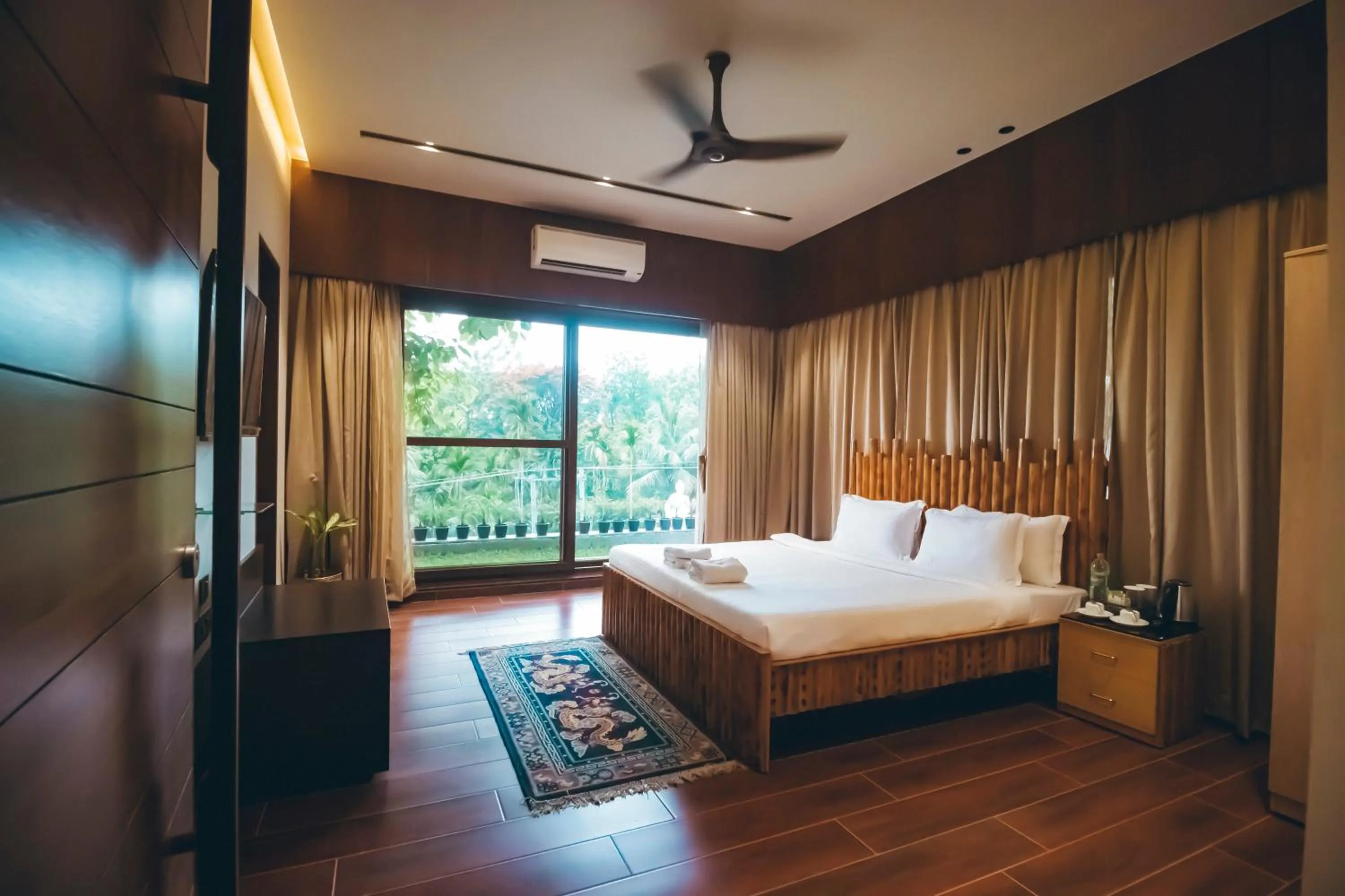 Bed in Red River Bungalow