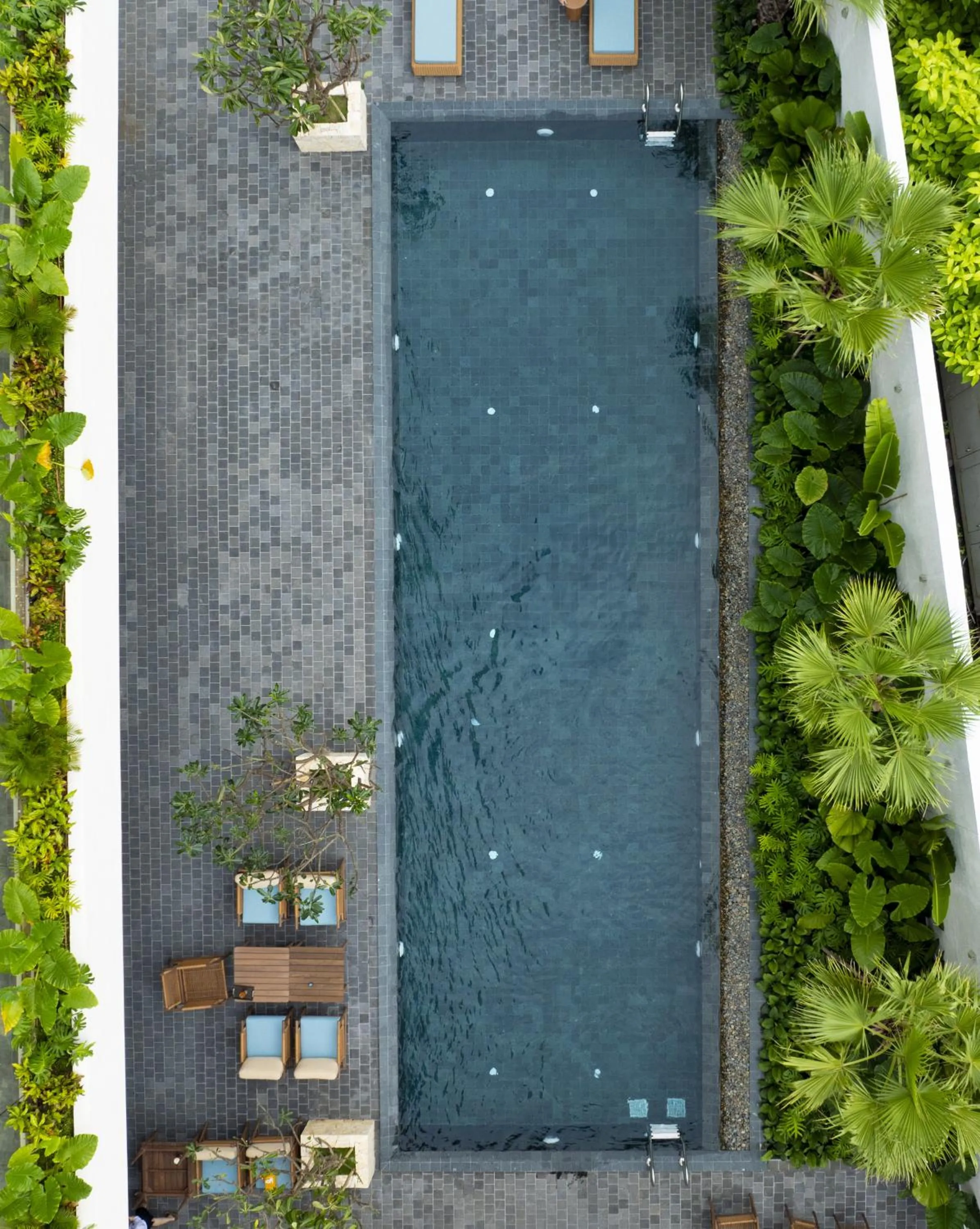 Swimming pool in Iconic Long Hai Hotel