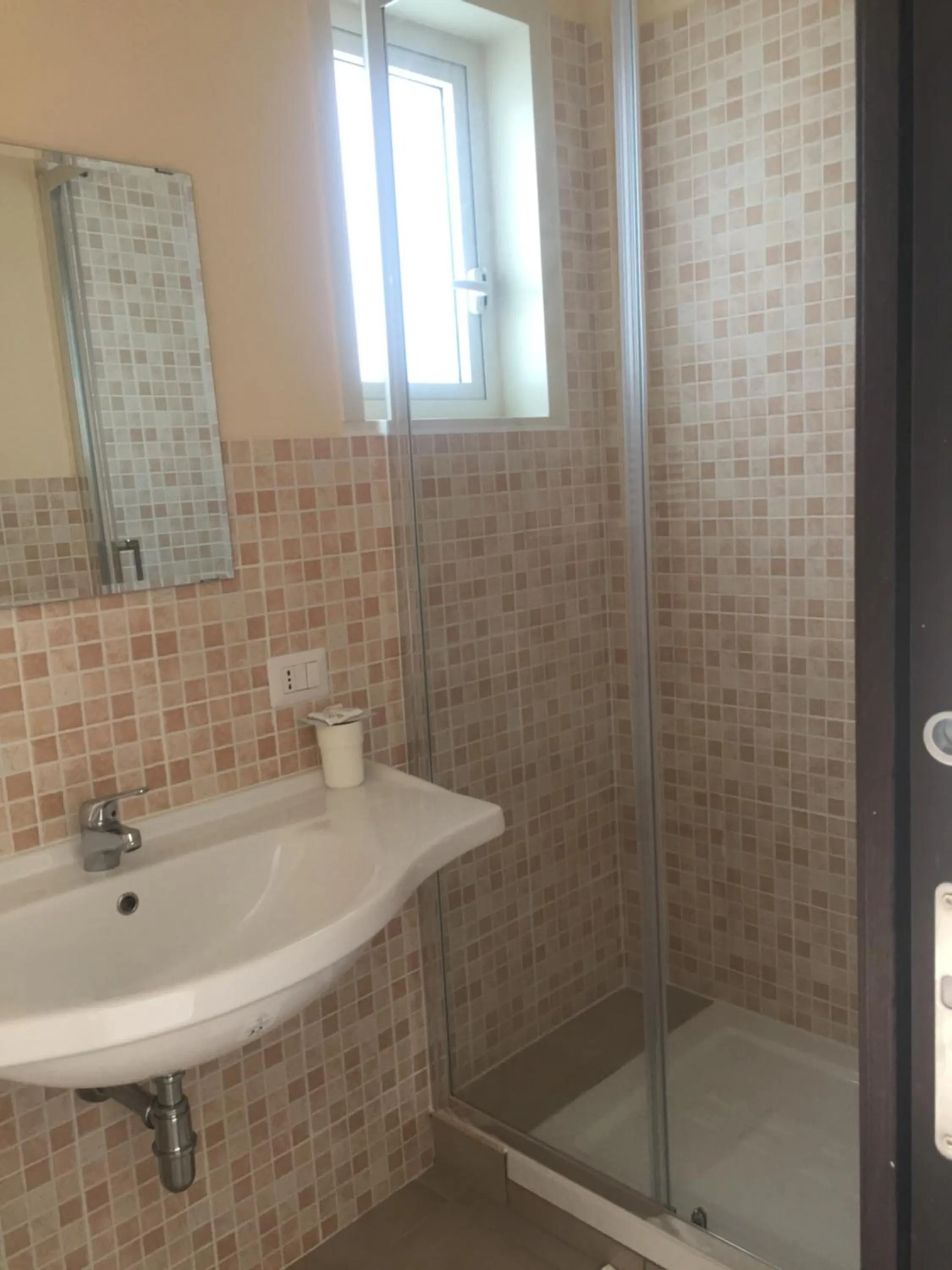 Shower in Zia Bi Bed and Breakfast