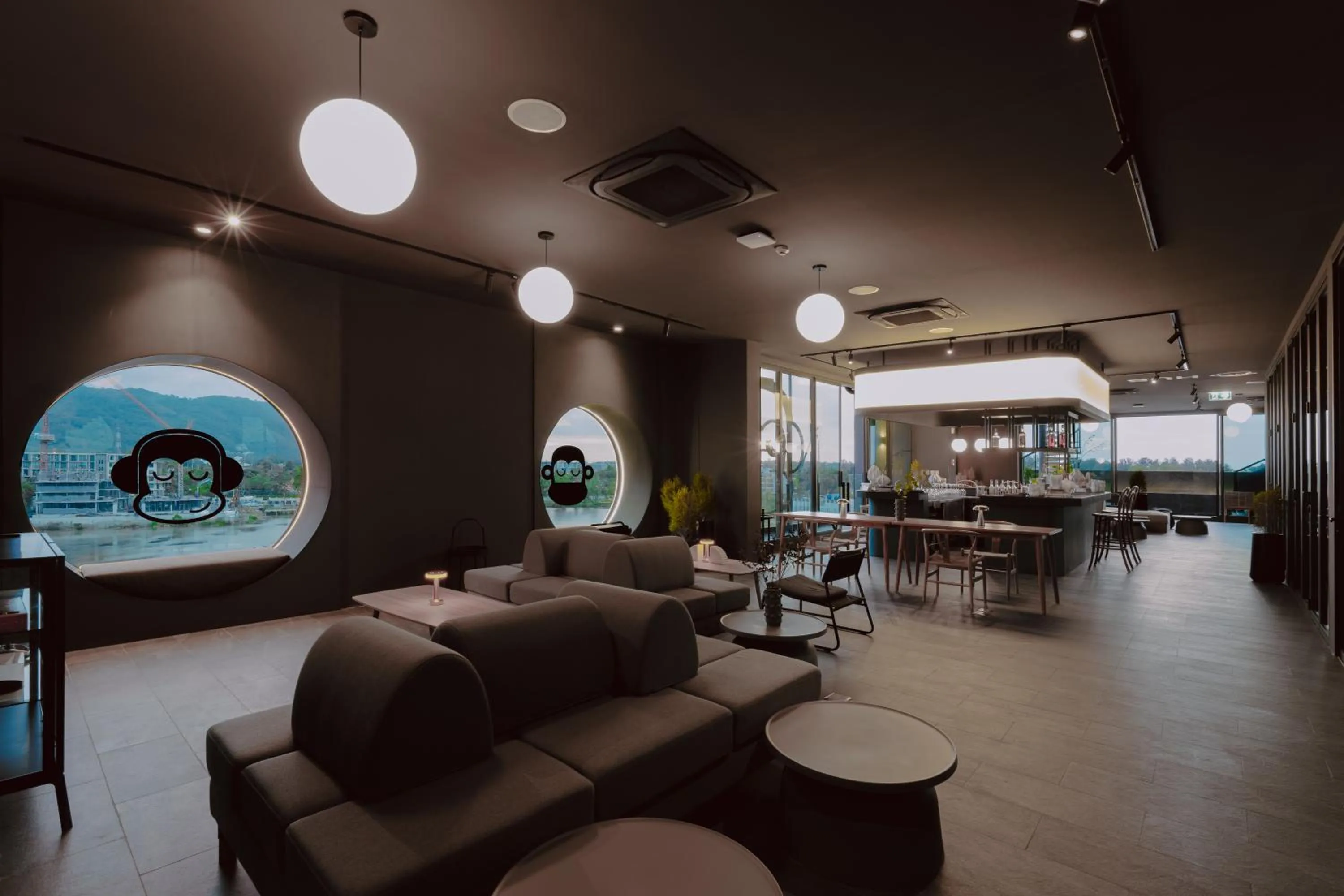 Restaurant/places to eat in Blu Monkey Hub and Hotel Laguna, Bangtao Phuket