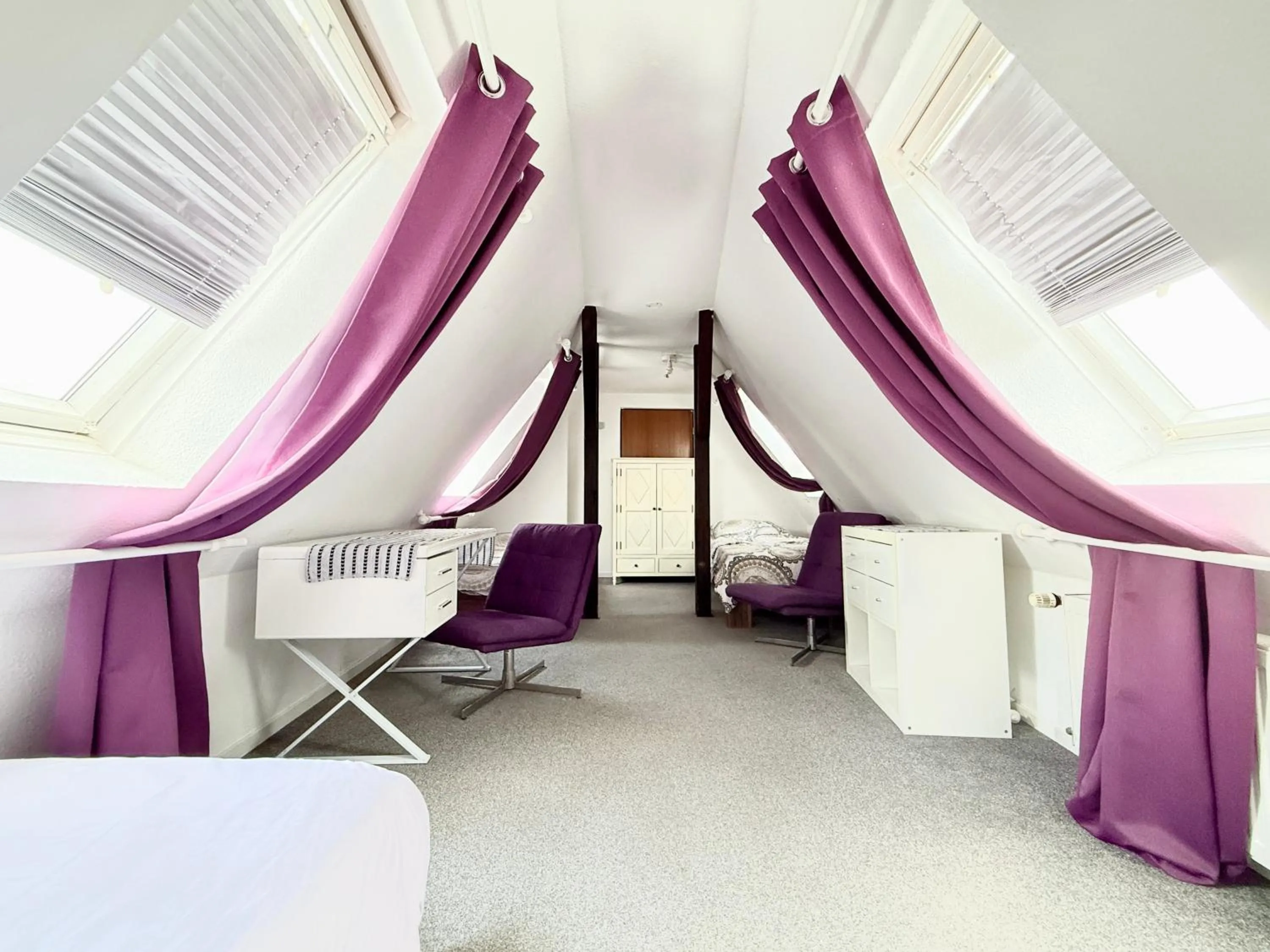 Bed in FHS ApartHotel