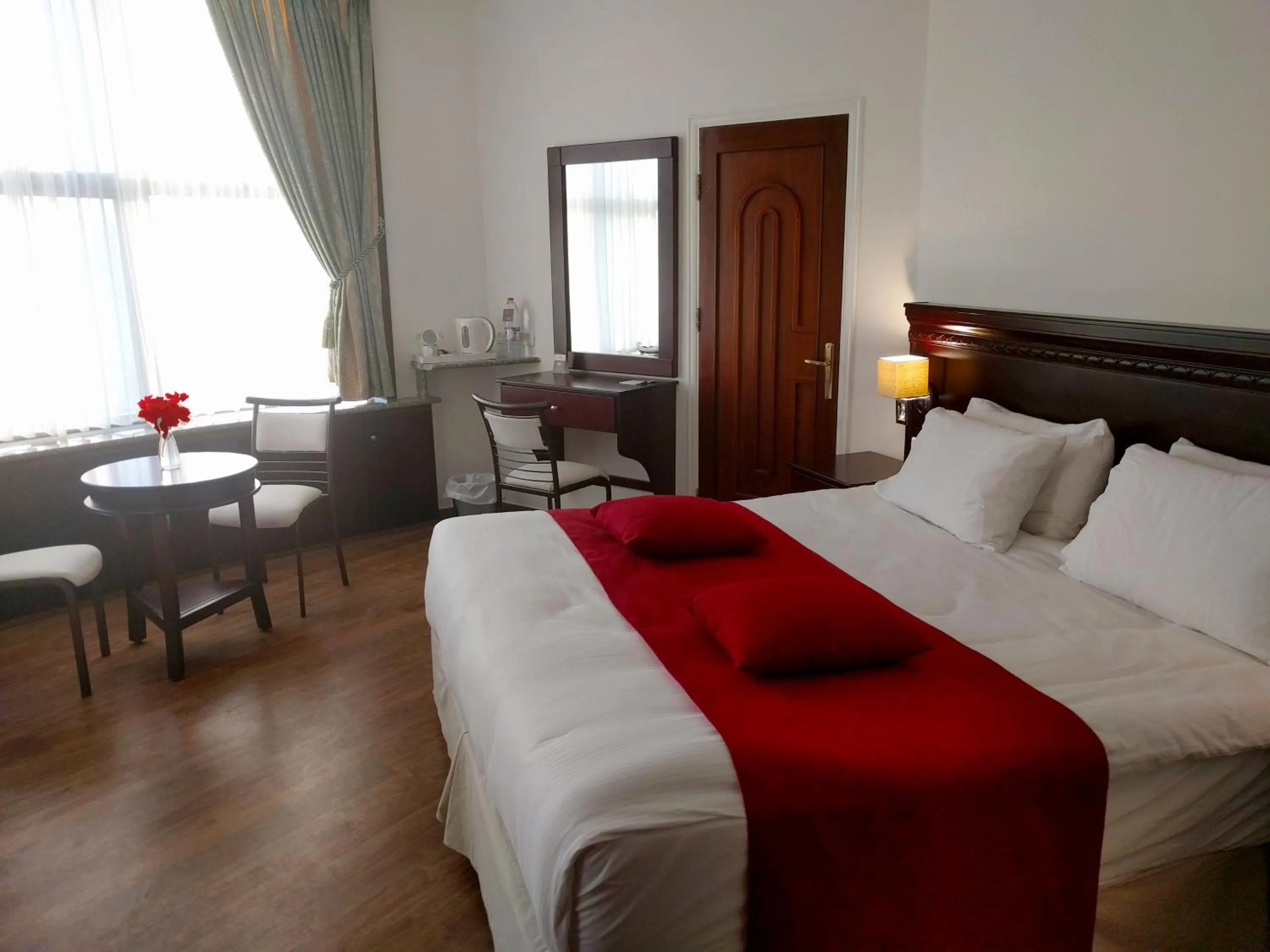 Photo of the whole room, Bed in City Inn Palace Hotel