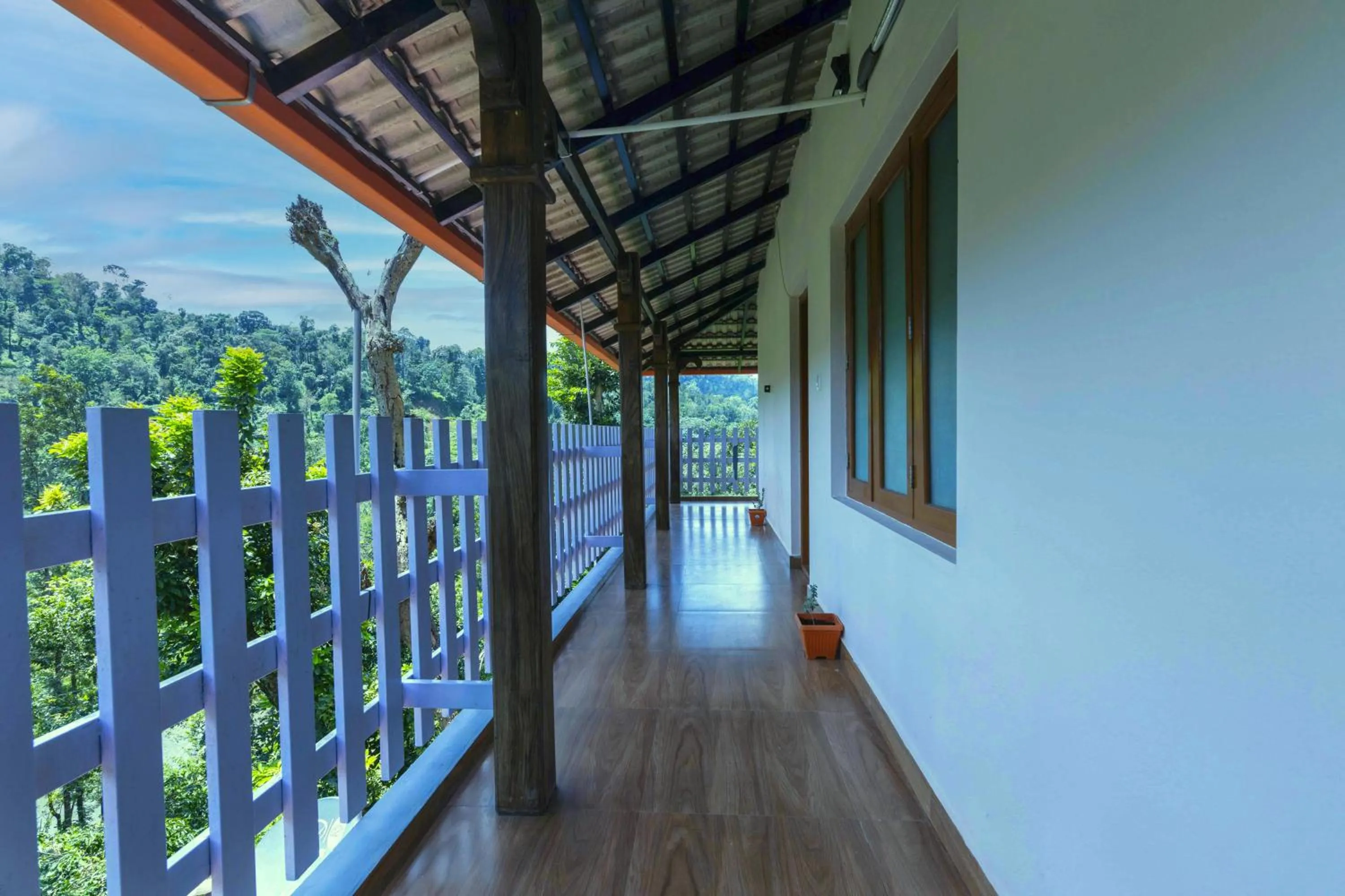 Balcony/Terrace in Treebo River View