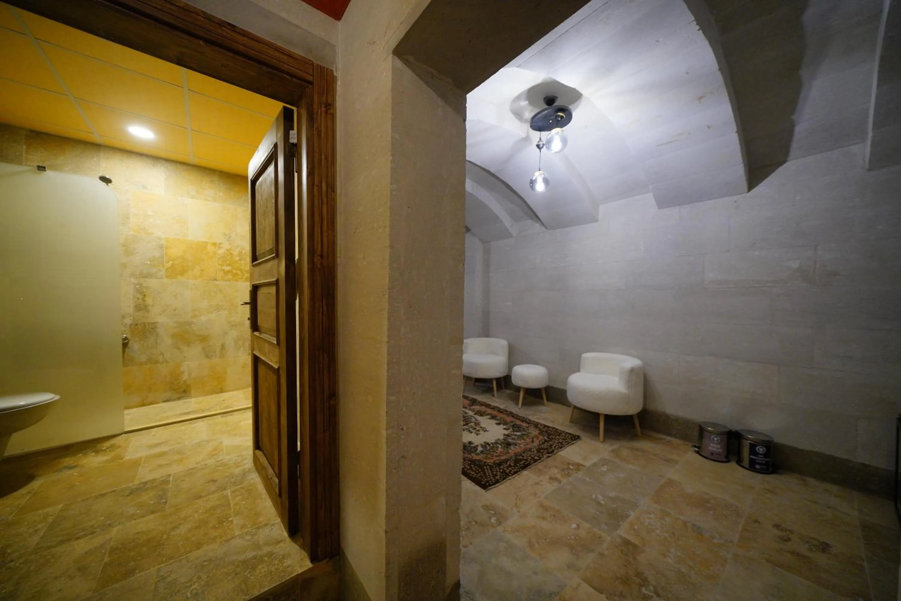 Shower in Mayda Cappadocia