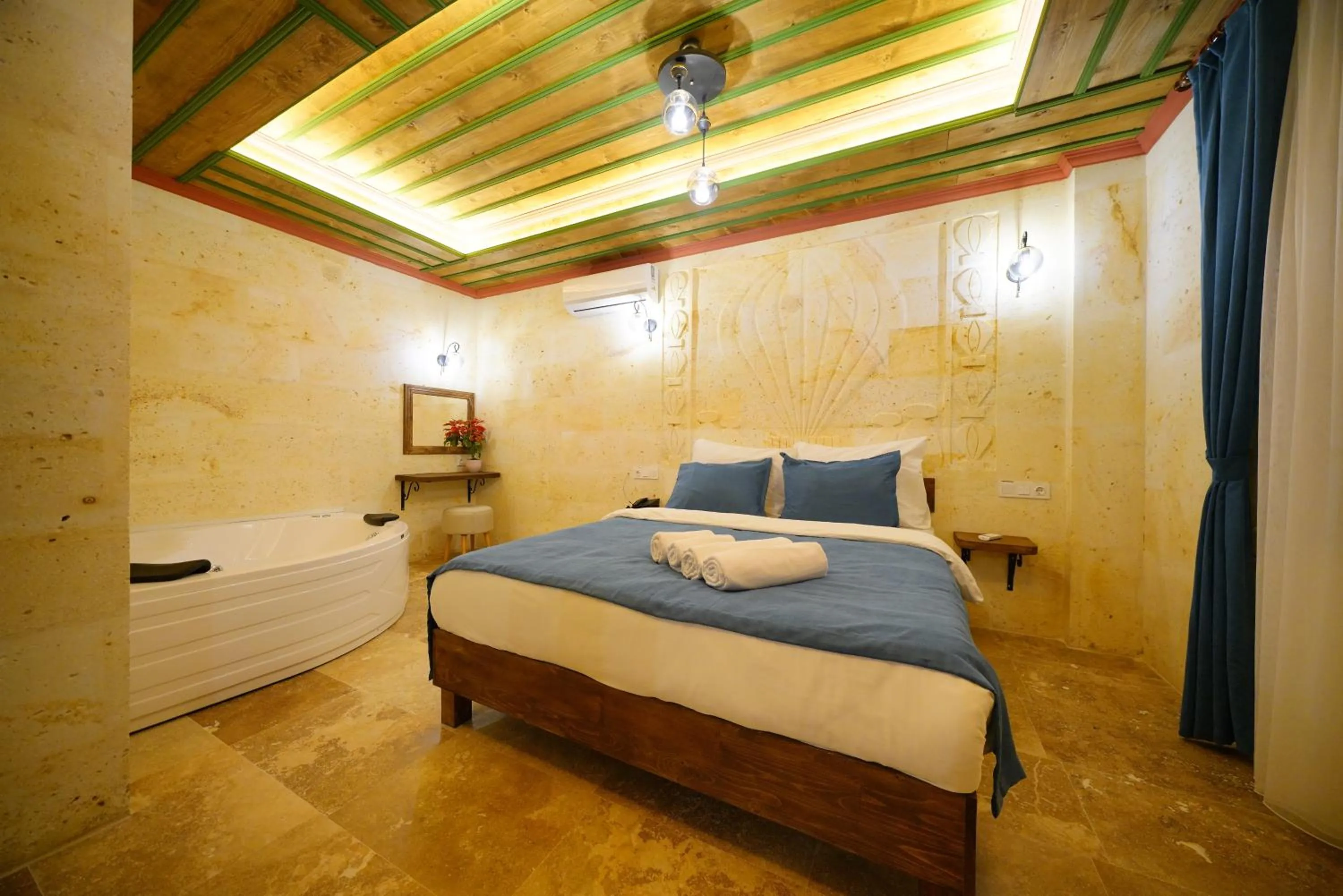 Bed in Mayda Cappadocia