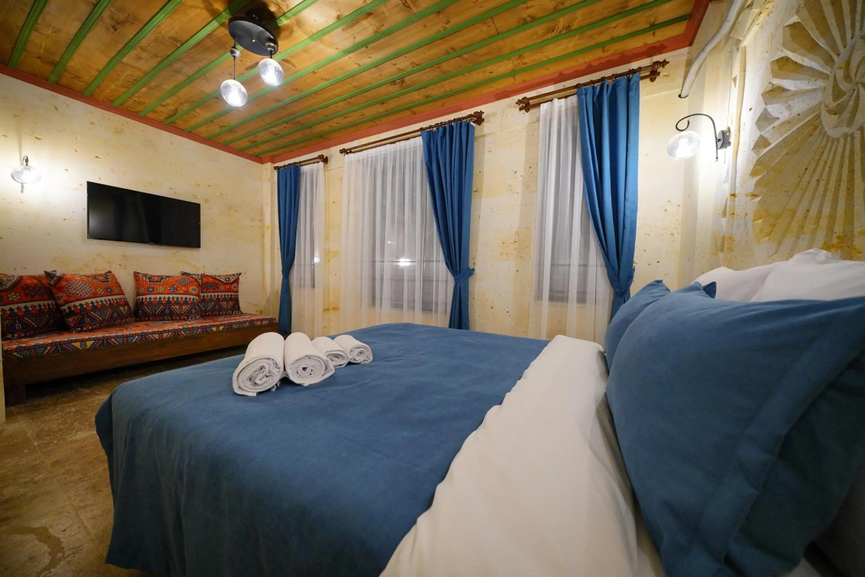 Bed in Mayda Cappadocia