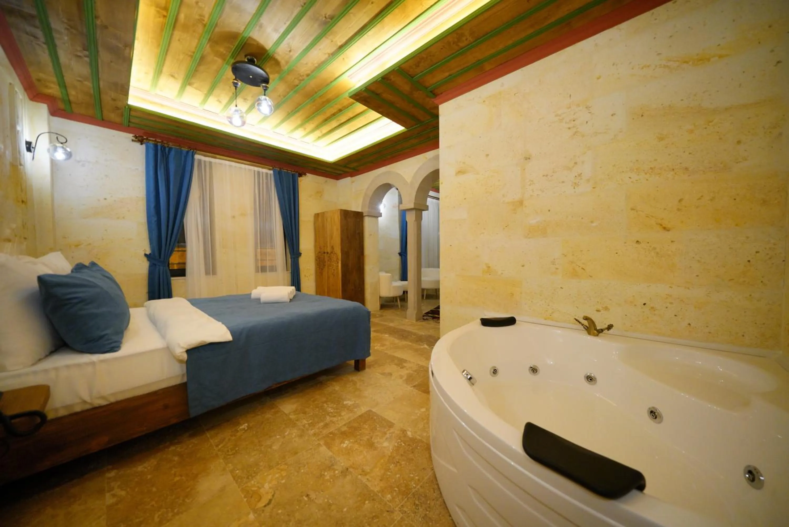 Bed in Mayda Cappadocia