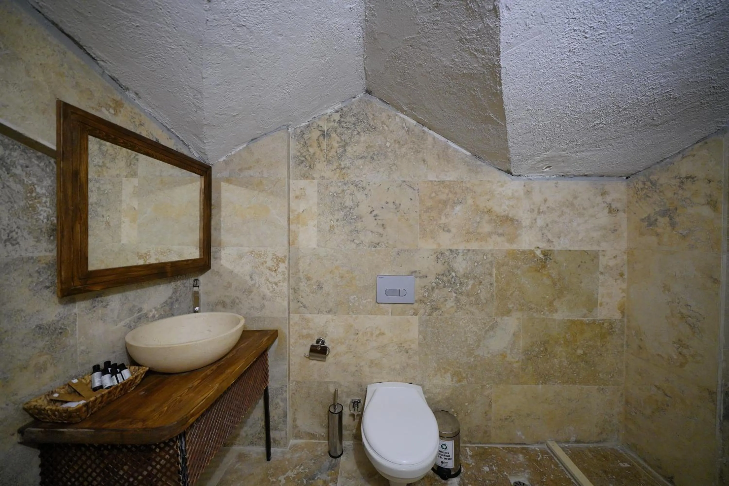 Shower in Mayda Cappadocia