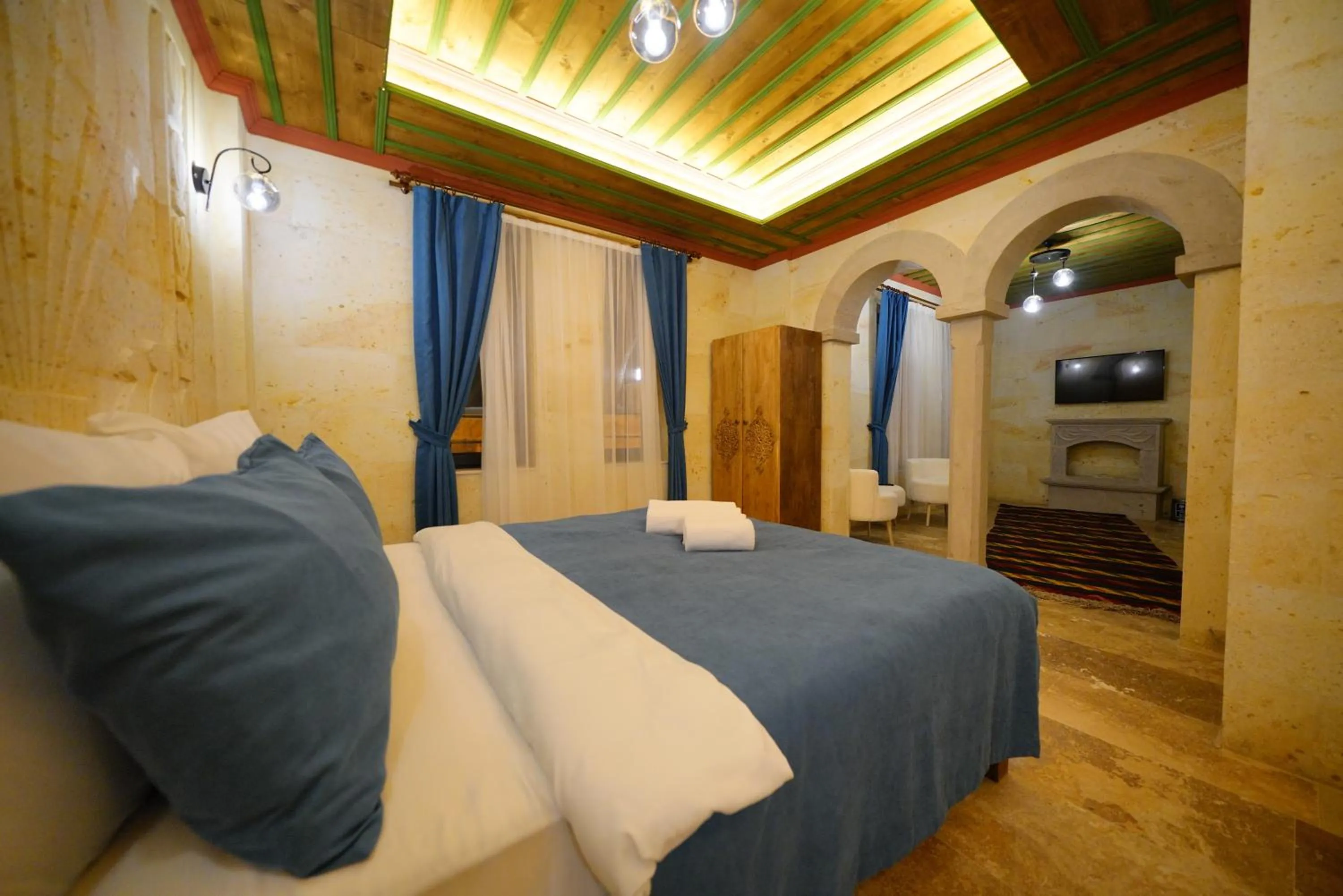 Bed in Mayda Cappadocia