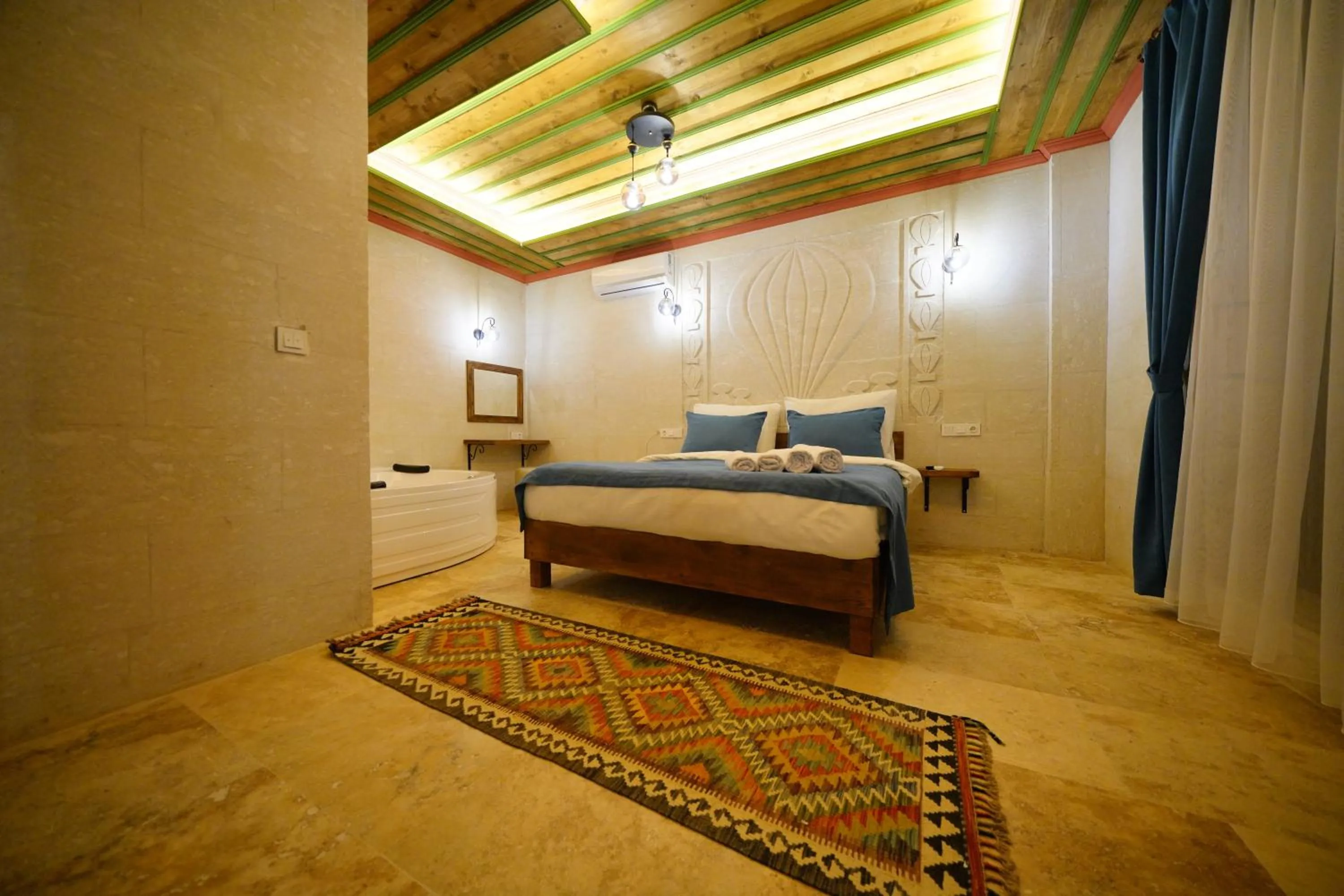 Bed in Mayda Cappadocia