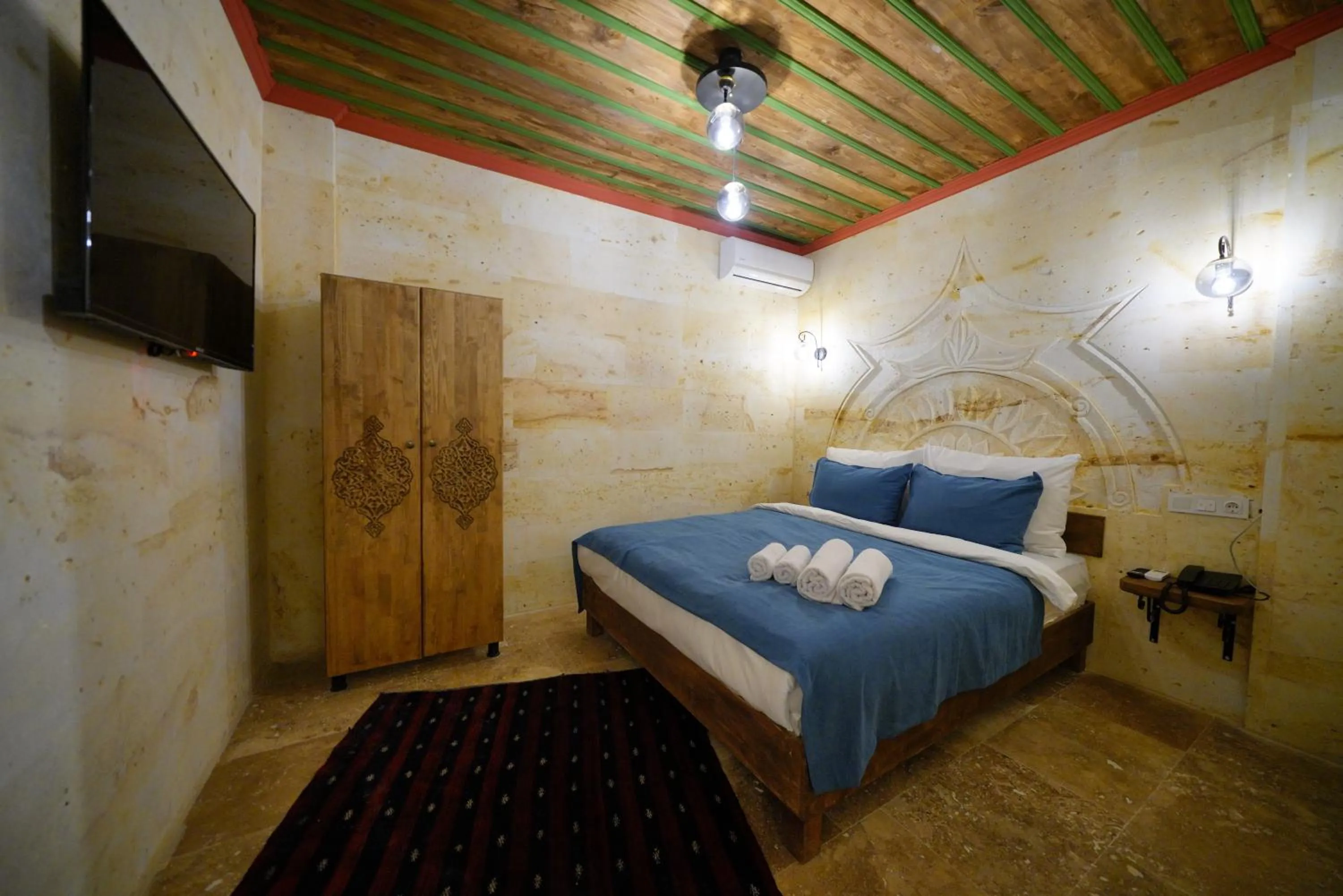 Bed in Mayda Cappadocia