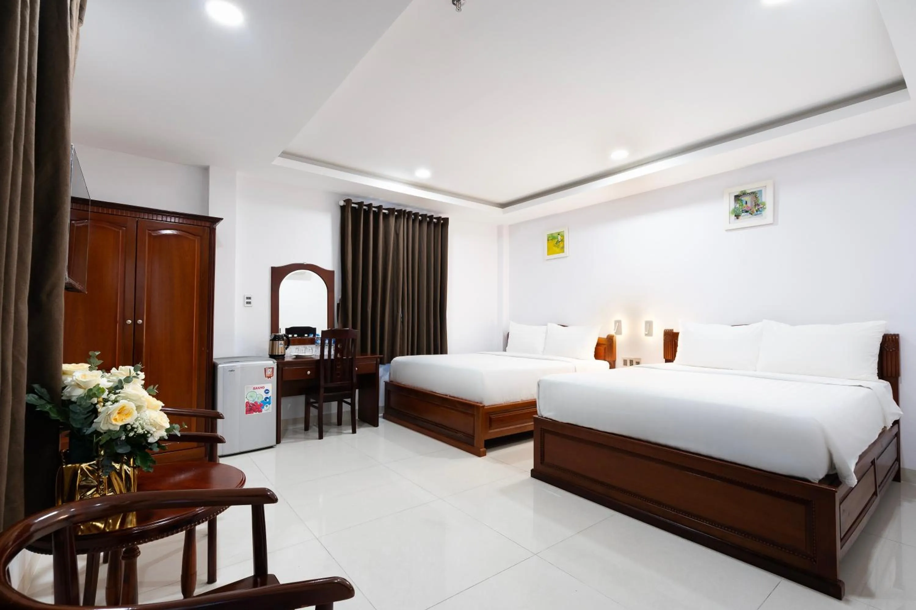 Bed in Hoang Luxury Hotel Dist 1 Ho Chi Minh