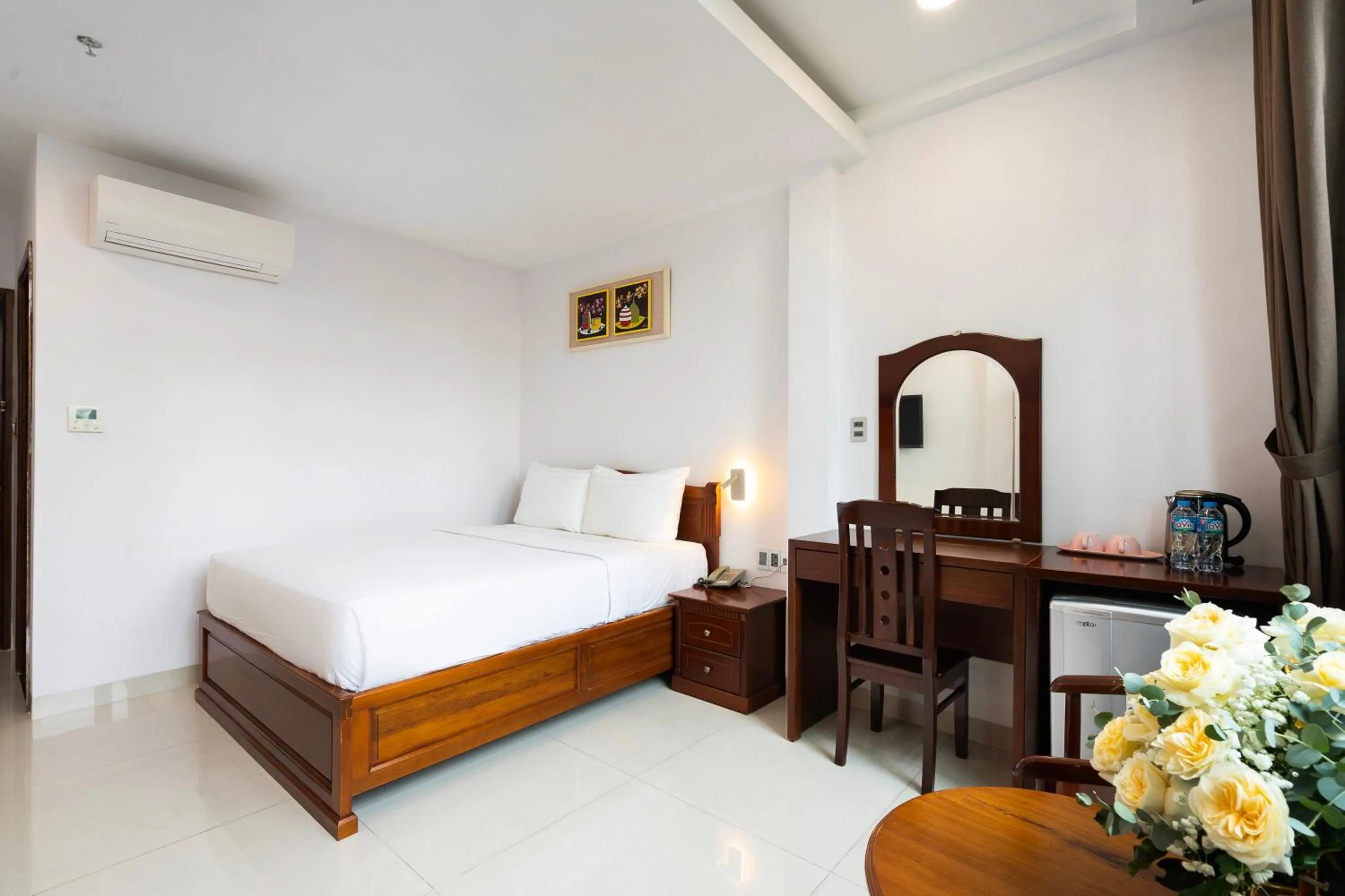 Bed in Hoang Luxury Hotel Dist 1 Ho Chi Minh