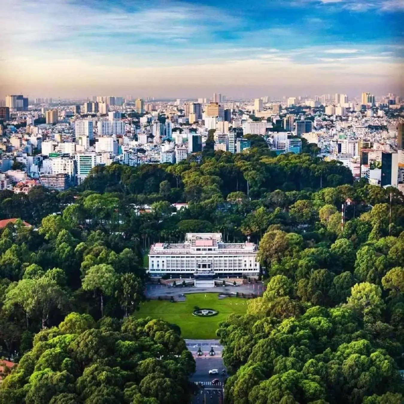 Nearby landmark in Hoang Luxury Hotel Dist 1 Ho Chi Minh