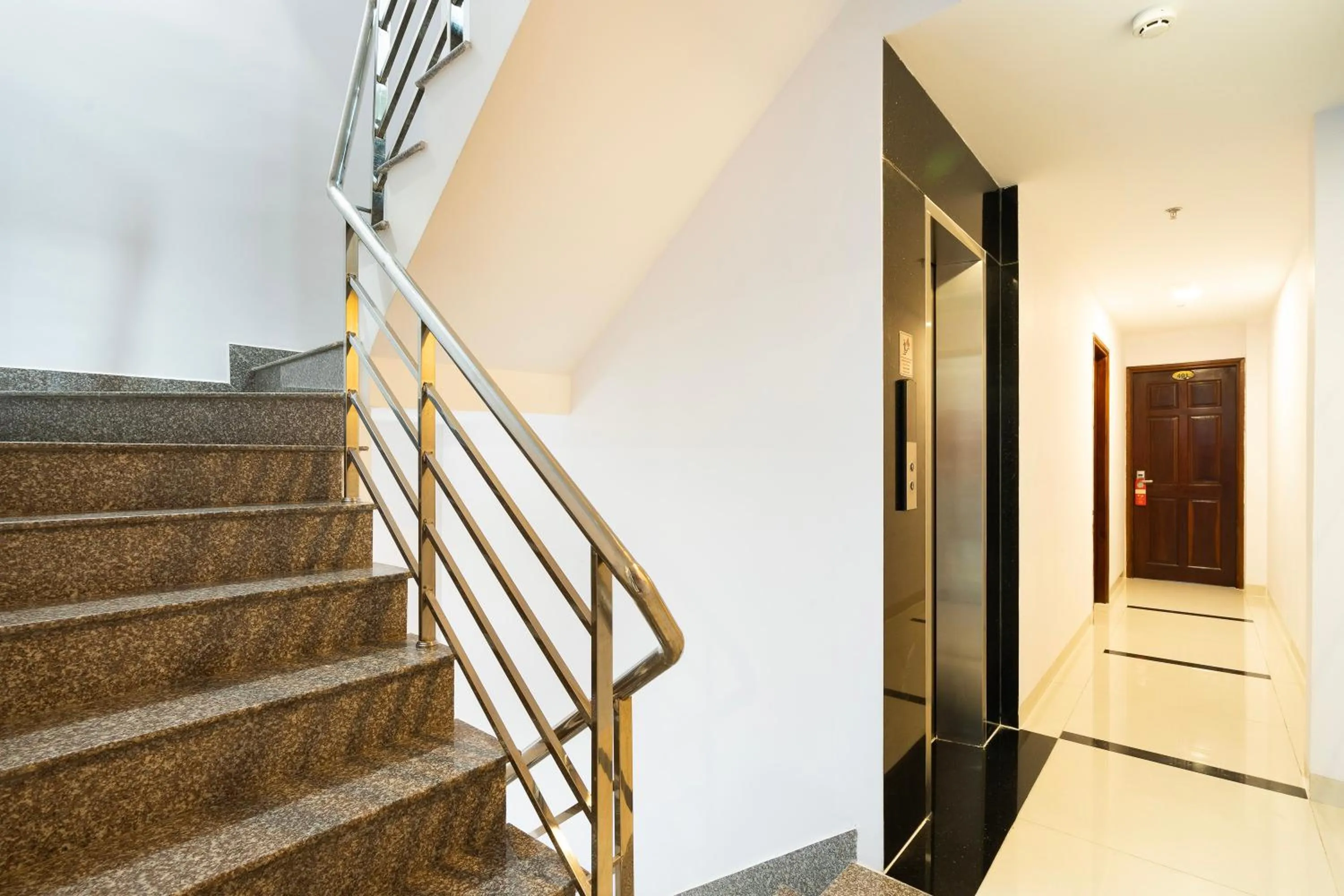 elevator in Hoang Luxury Hotel Dist 1 Ho Chi Minh