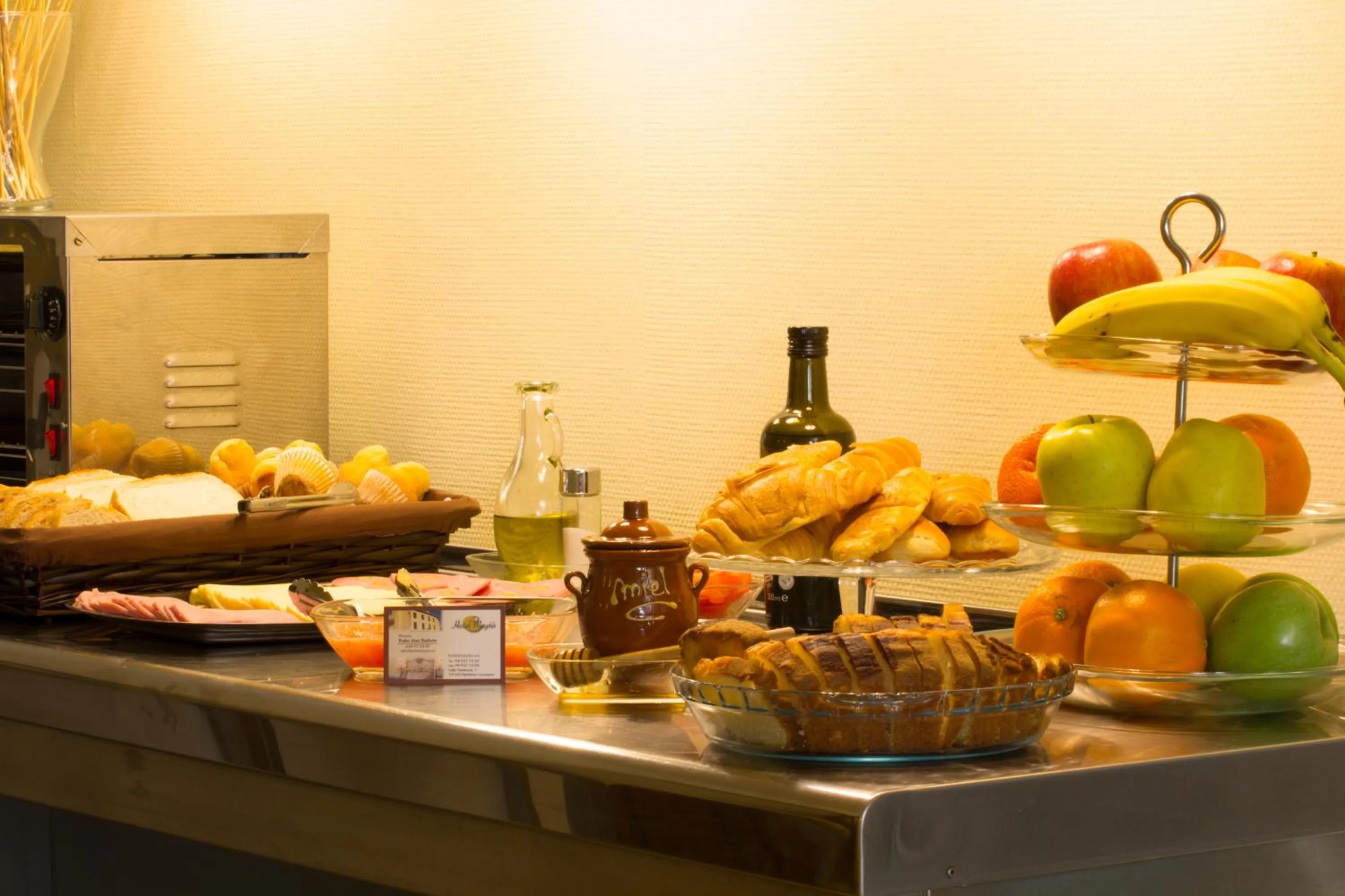 Buffet breakfast in Hotel Mayno