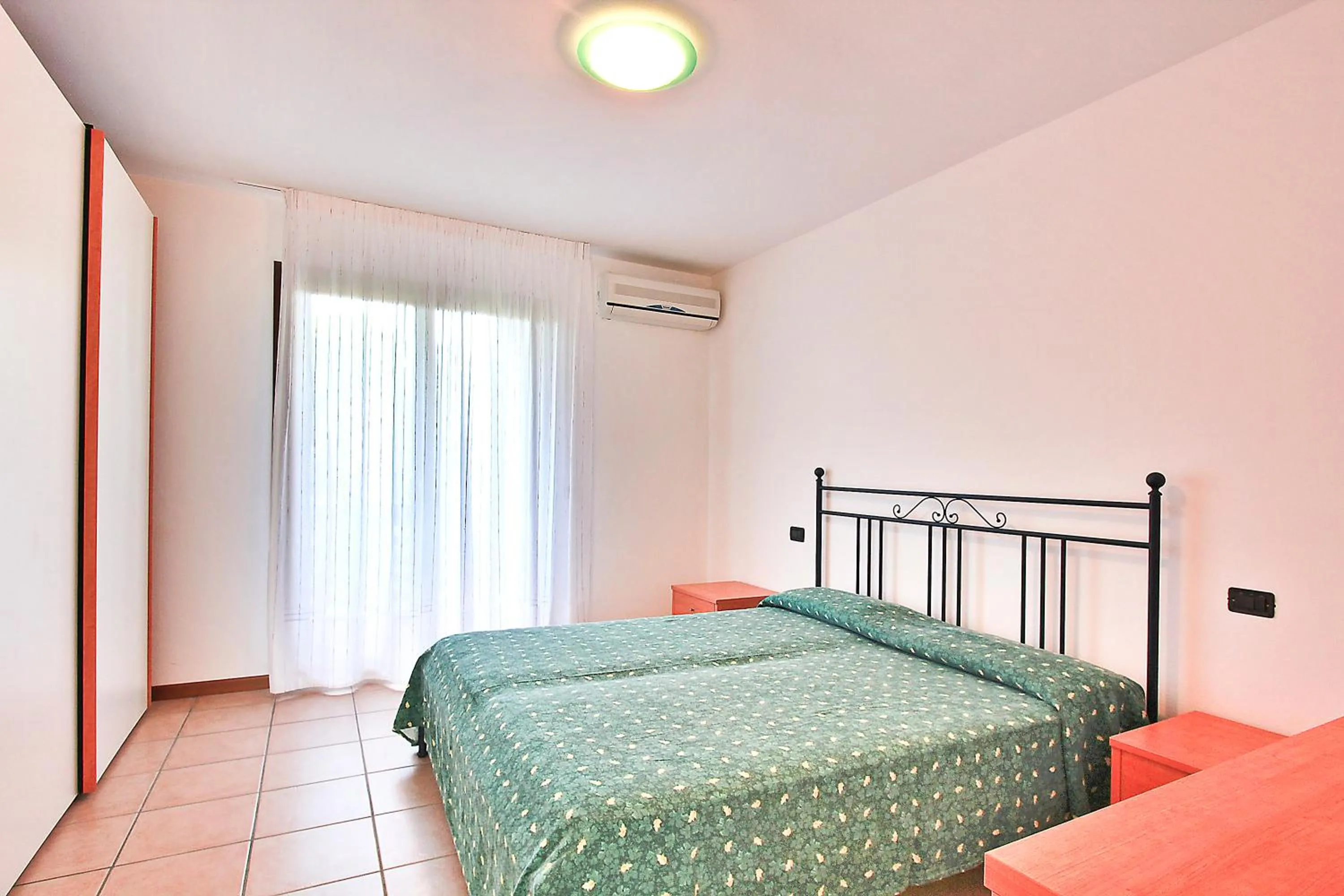 Day, Bed in Resort Casabianca