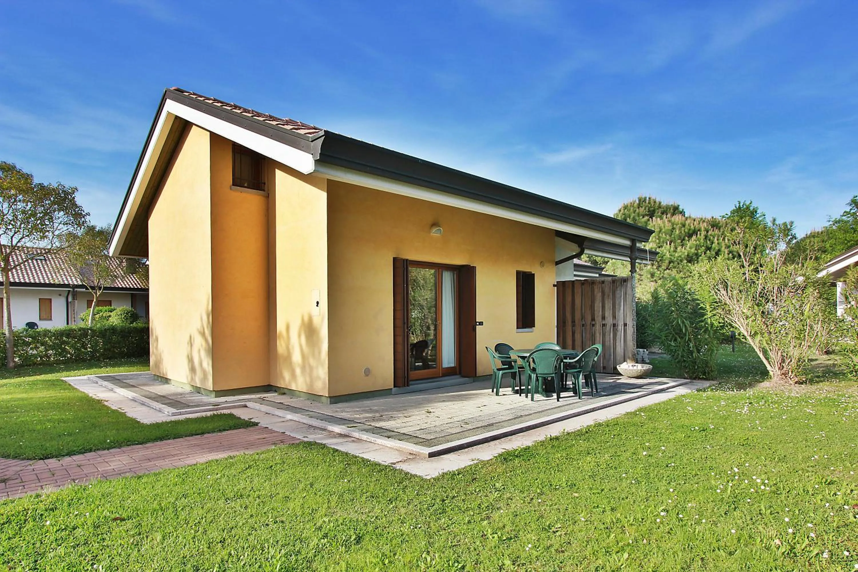 Property building in Resort Casabianca