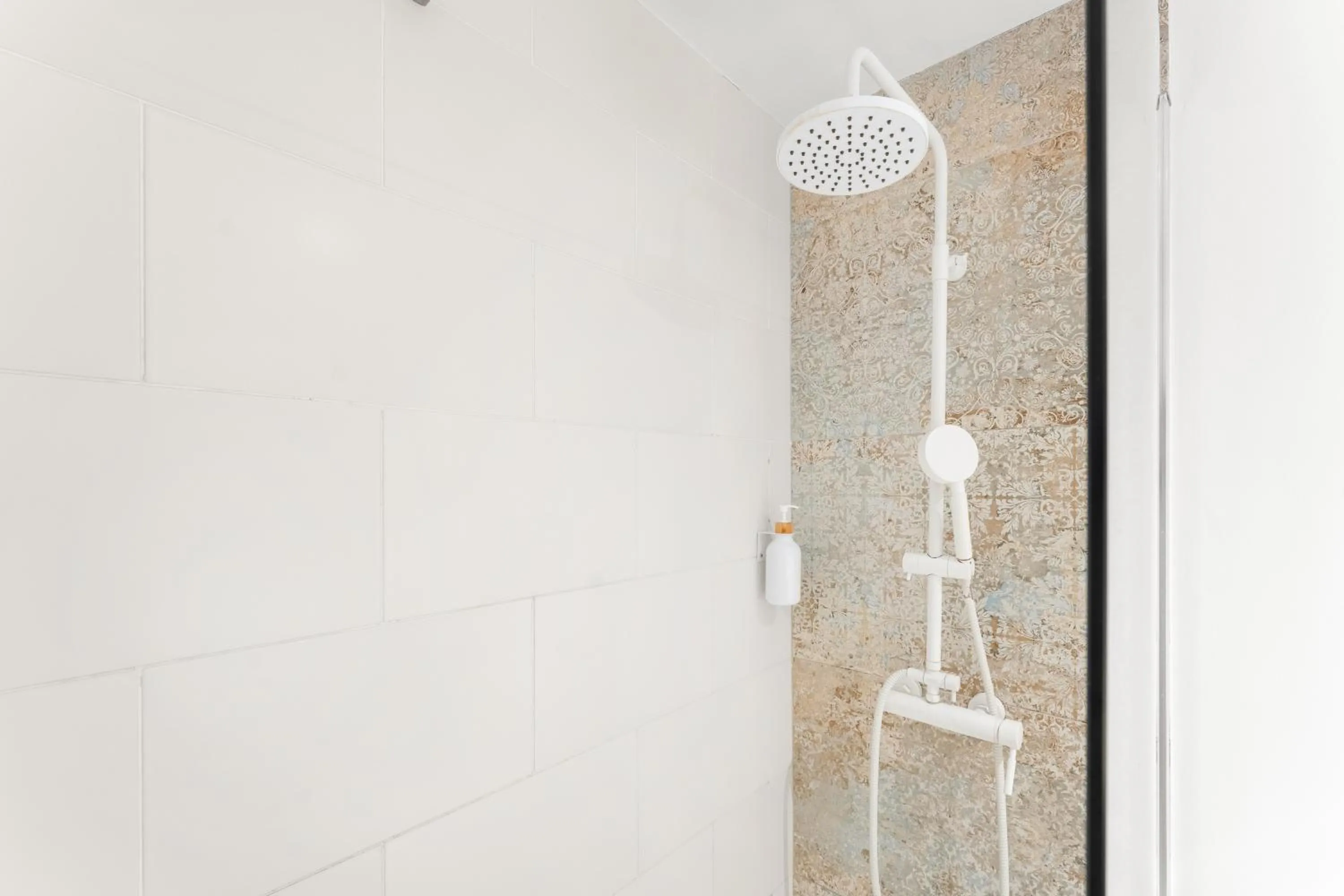 Shower in Amena Mar Hotel