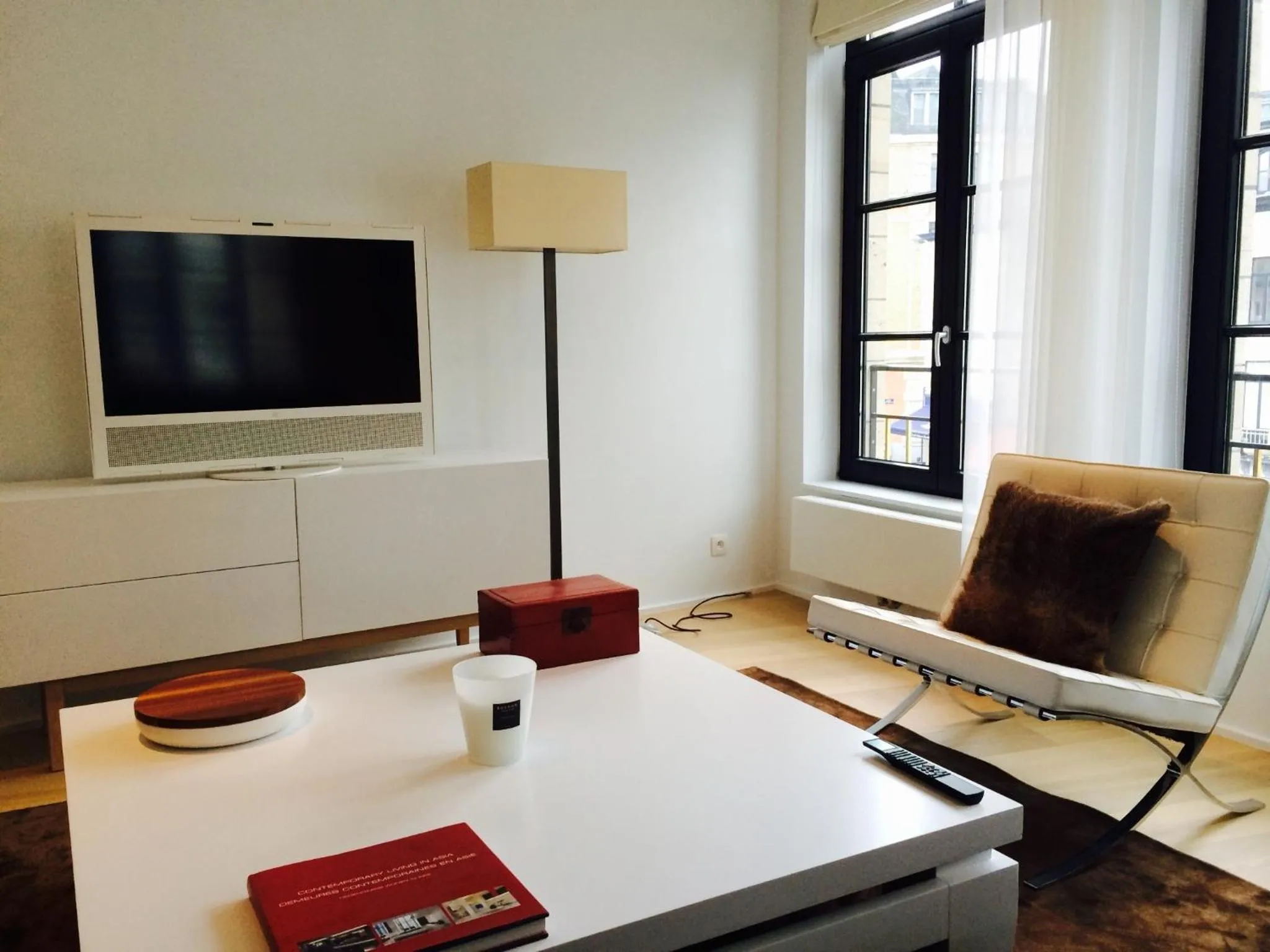 TV and multimedia in Smartflats Premium - Palace du Grand Sablon
