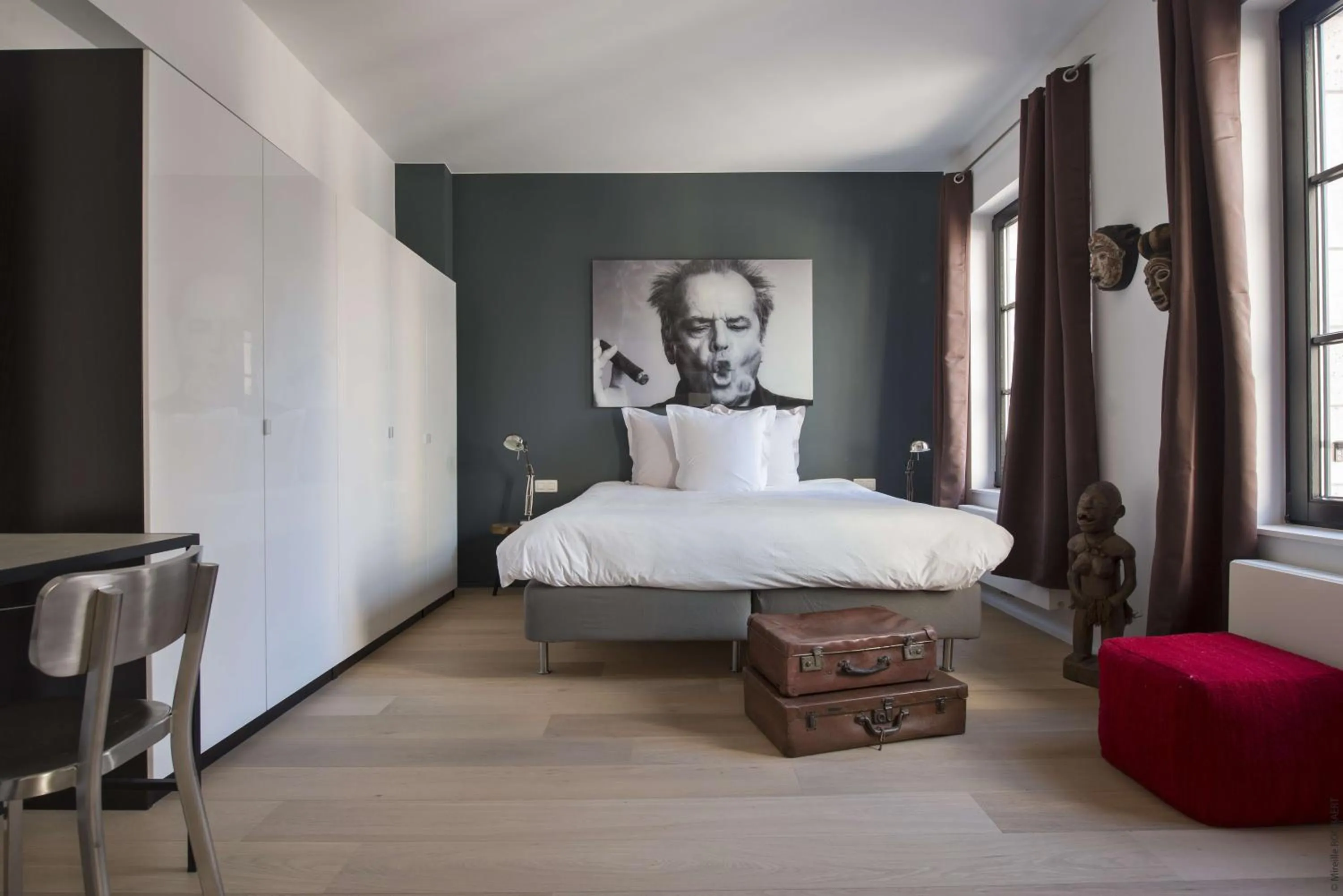 Bed in Smartflats Premium - Palace du Grand Sablon