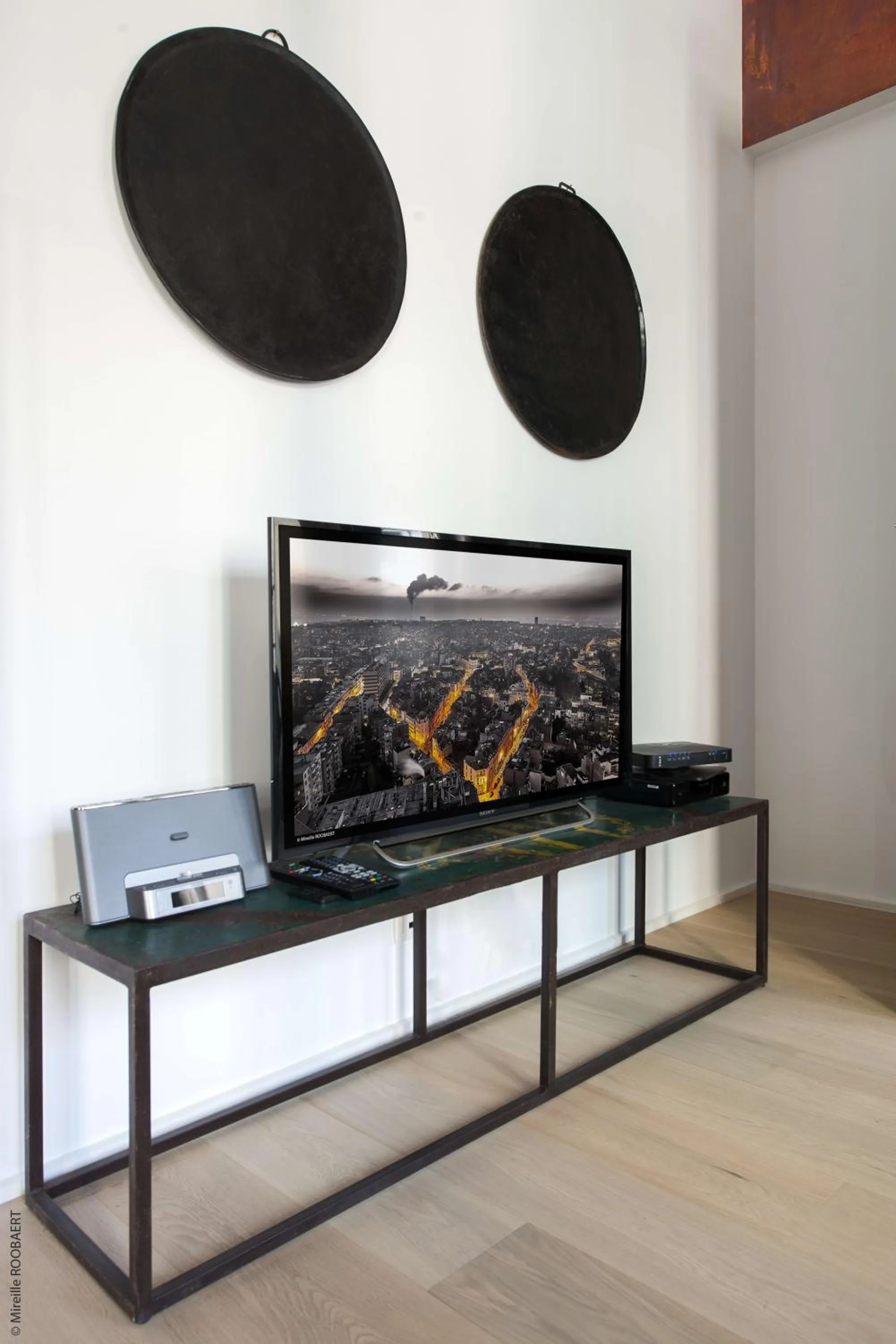 TV and multimedia in Smartflats Premium - Palace du Grand Sablon