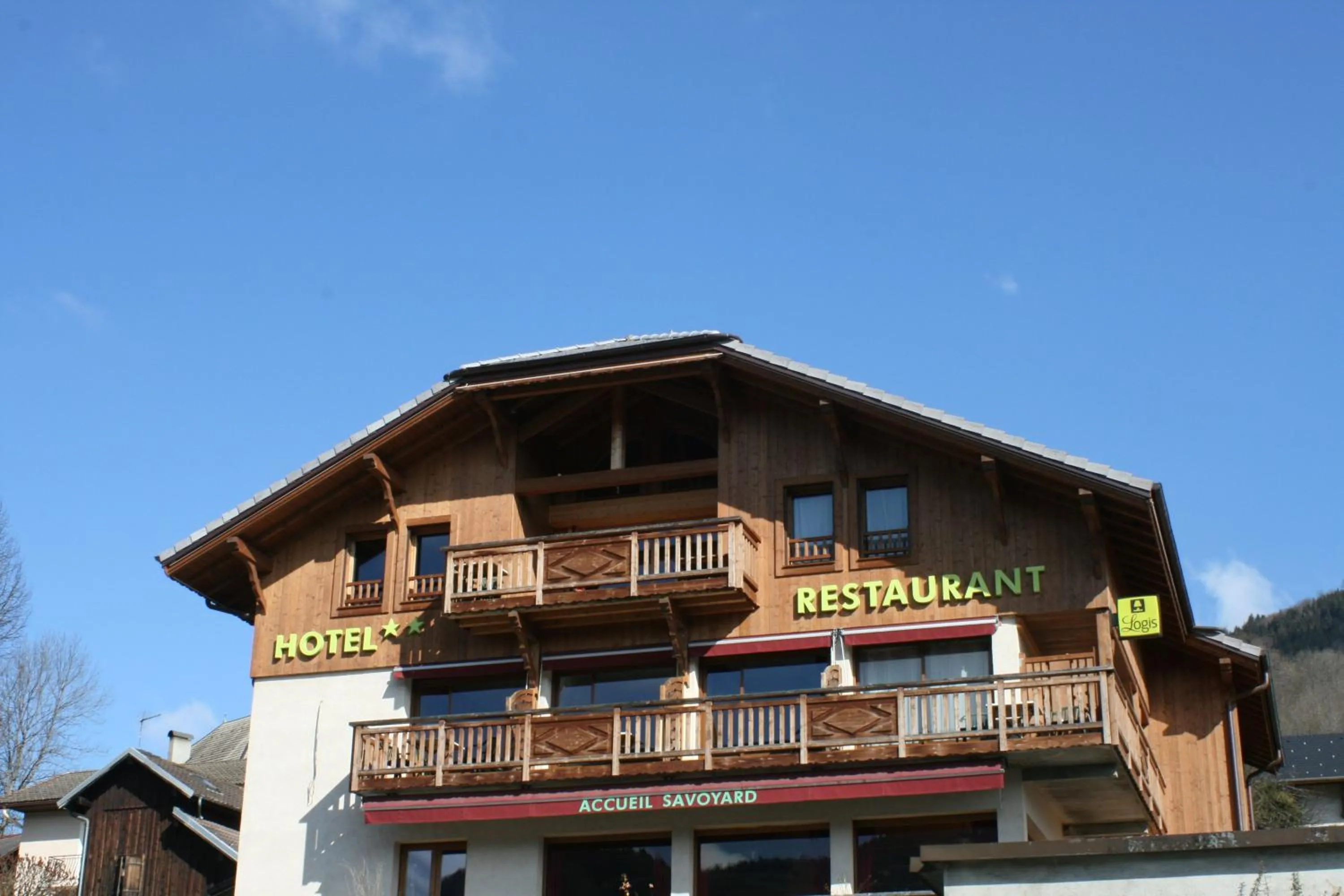 Facade/entrance in Accueil Savoyard