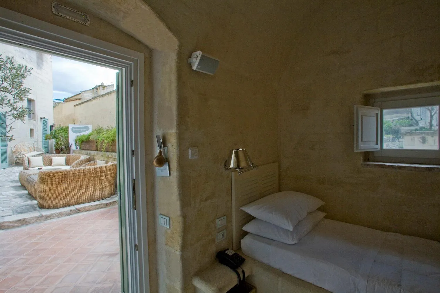 Decorative detail in L'Hotel In Pietra