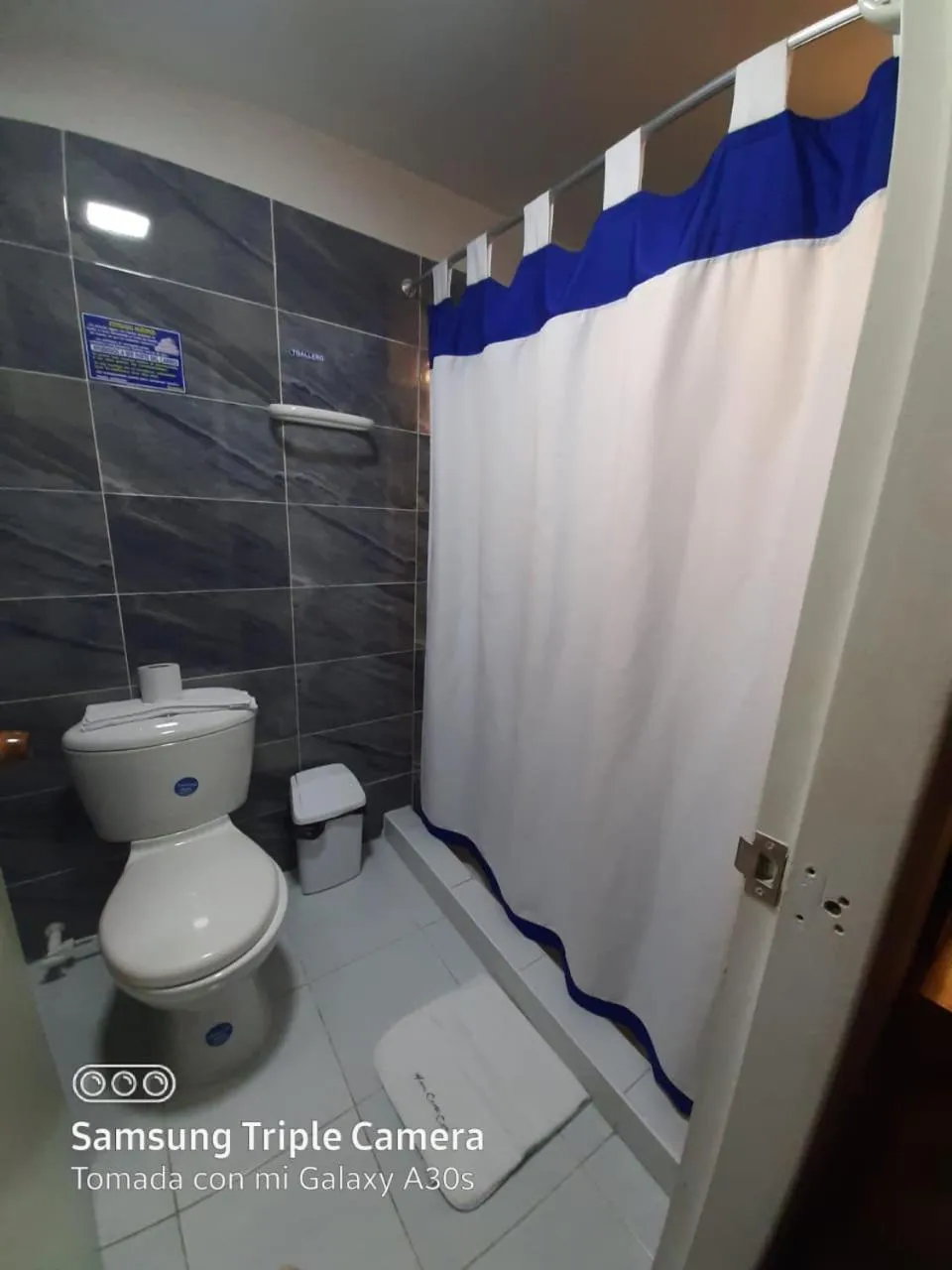 Bathroom in Hotel COMIC CITY