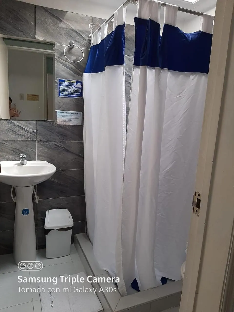 Bathroom in Hotel COMIC CITY