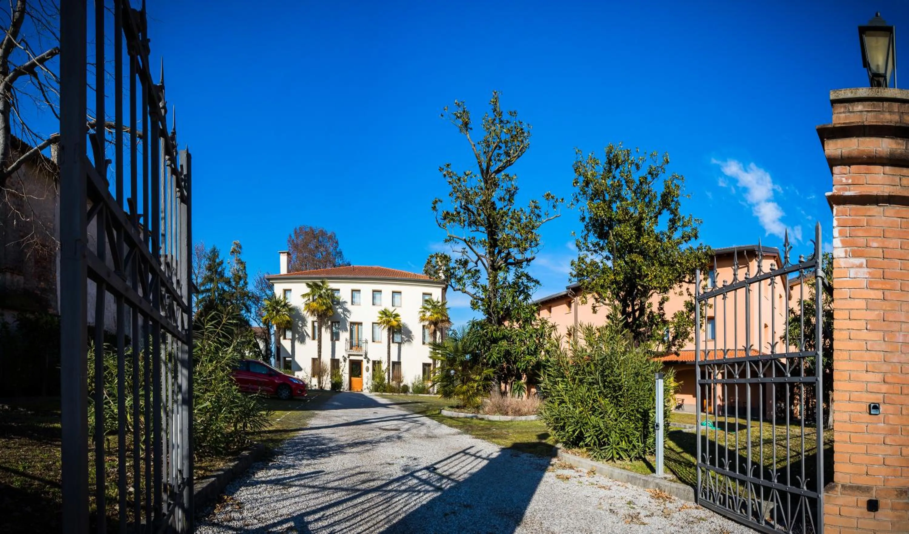 Property building in Hotel Dall'Ongaro