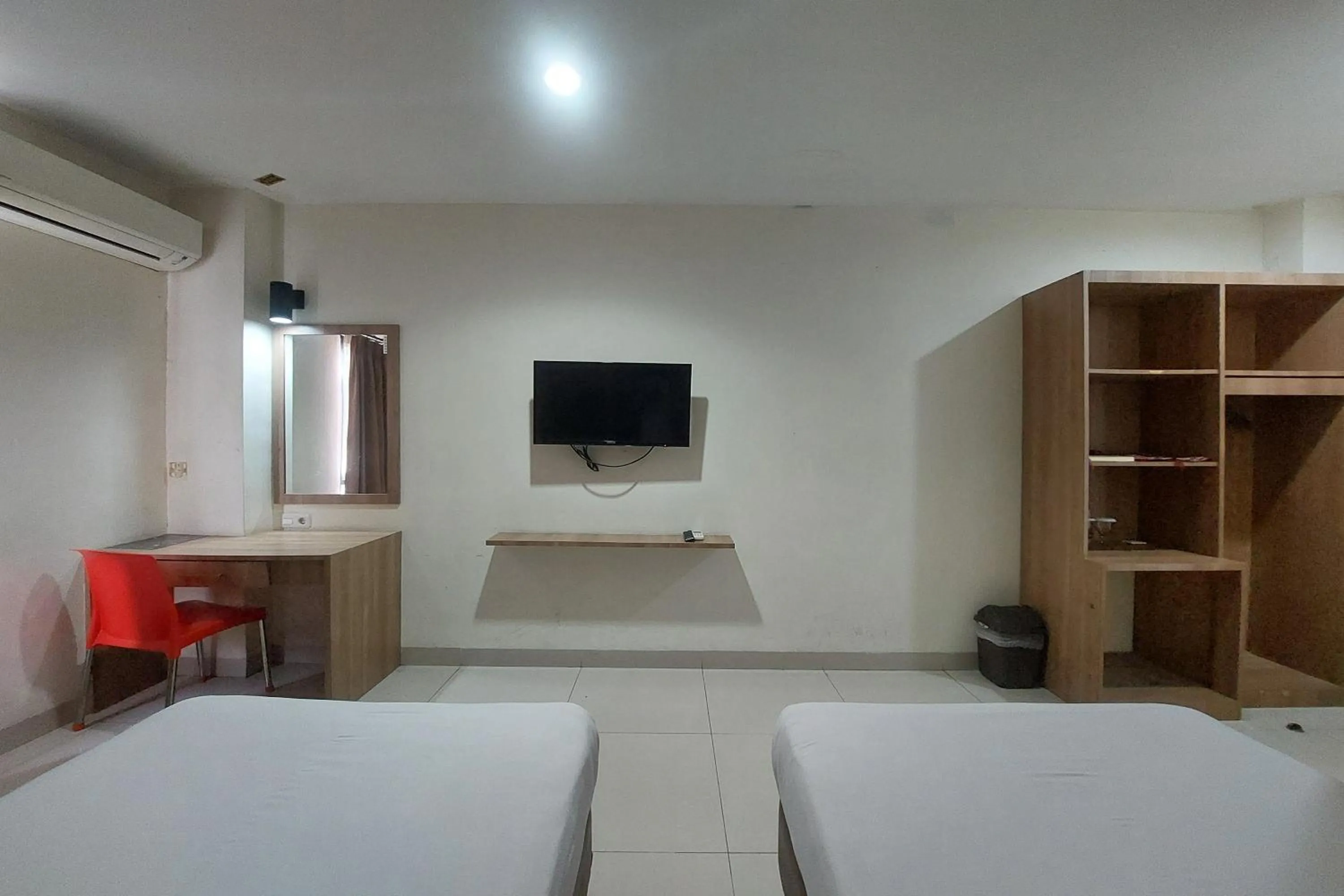 Bed in Kanasha Islami