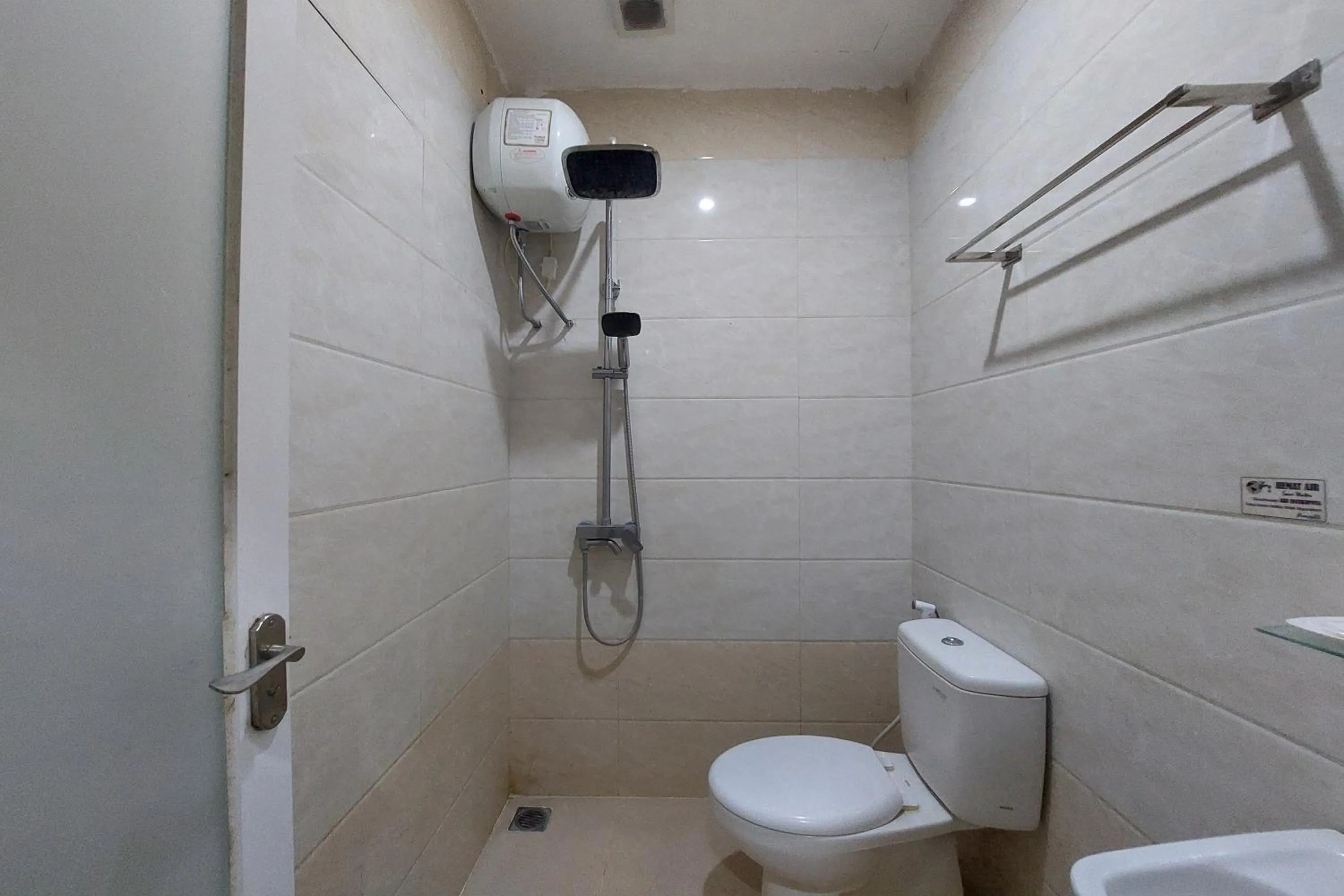 Bathroom in Kanasha Islami